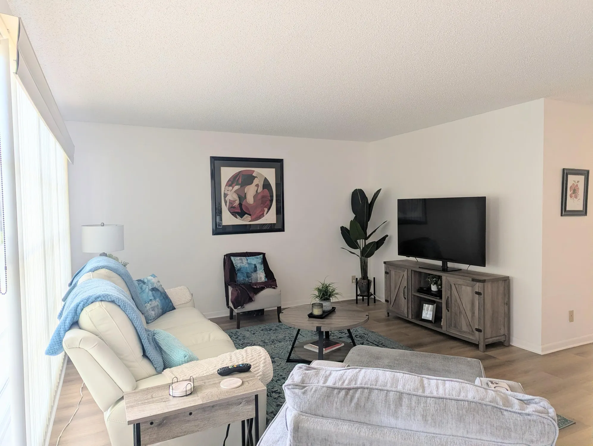 Property Slideshow image 4 of 30 | 111 greenbrier b, West Palm Beach, FL, 33417