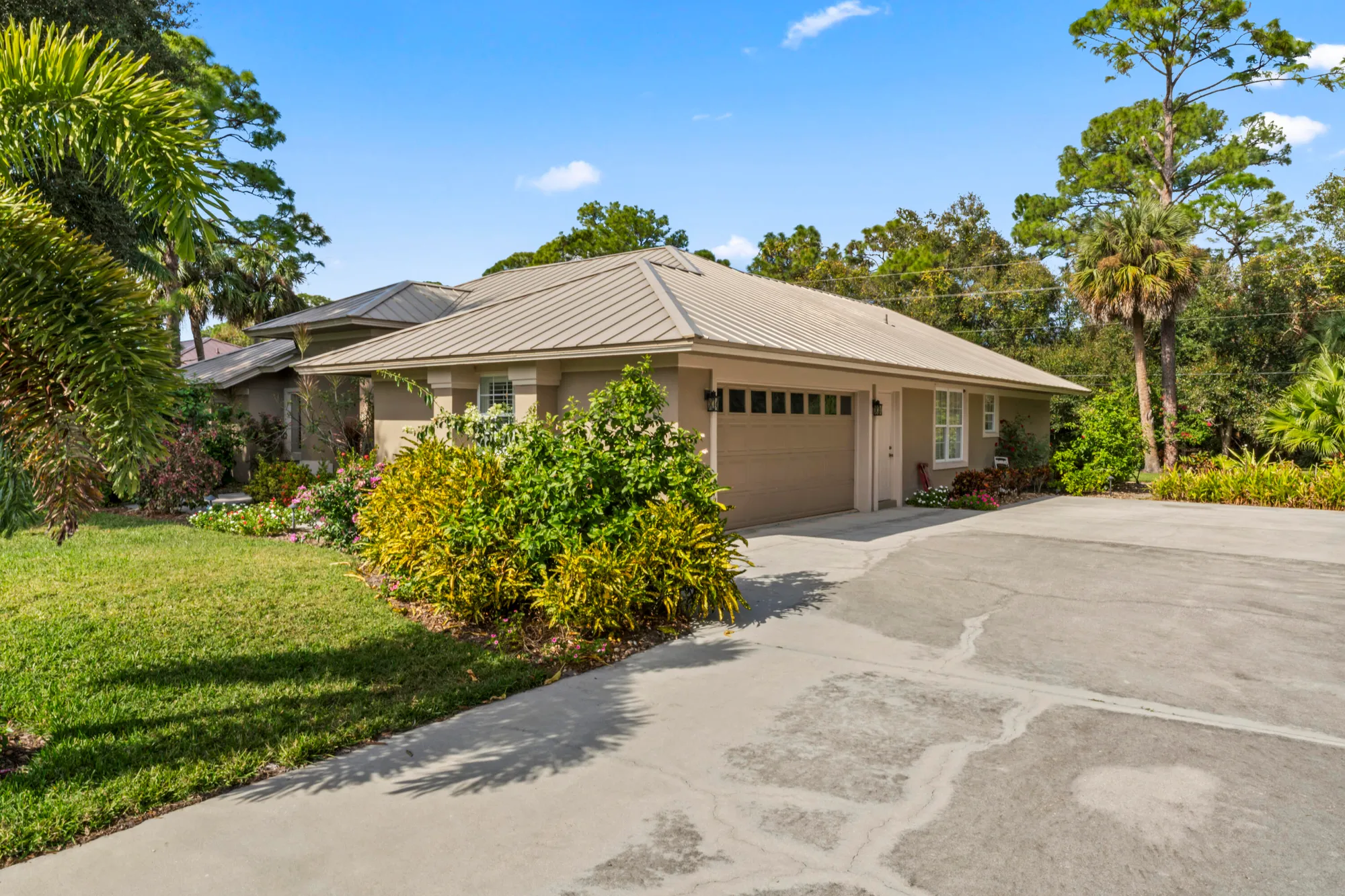 Property Slideshow image 52 of 54 | 3221 bent pine dr, Fort Pierce, FL, 34951