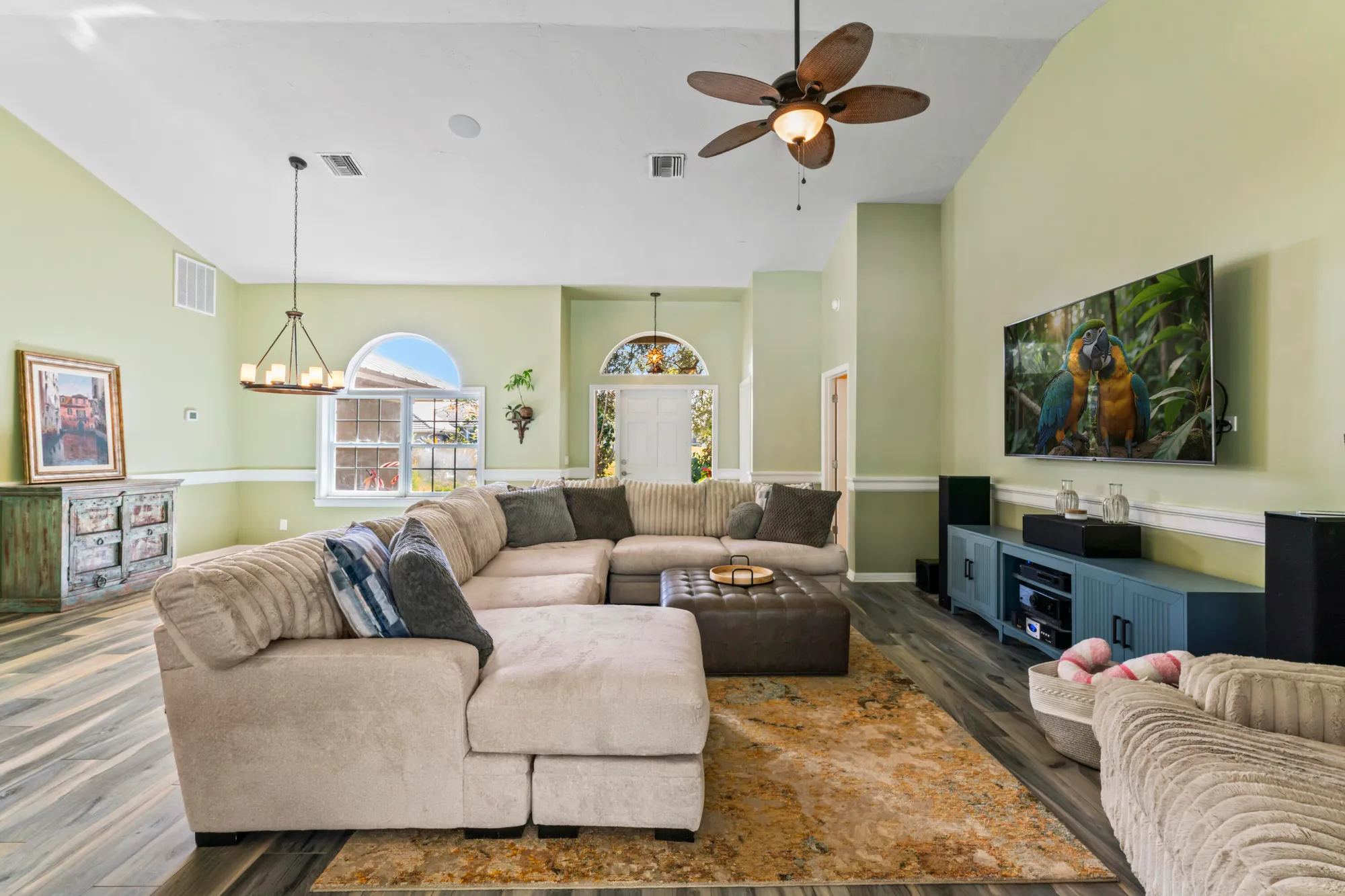 Property Slideshow image 13 of 54 | 3221 bent pine dr, Fort Pierce, FL, 34951