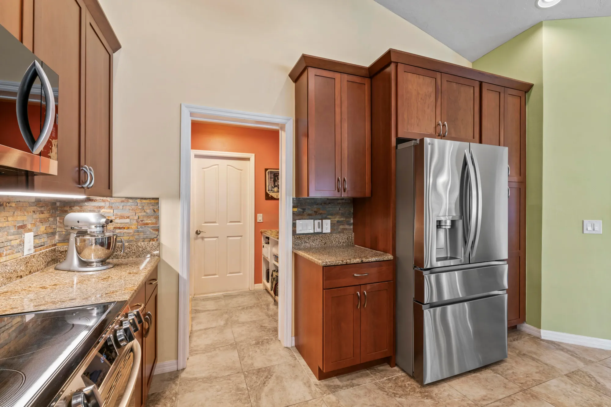 Property Slideshow image 16 of 54 | 3221 bent pine dr, Fort Pierce, FL, 34951