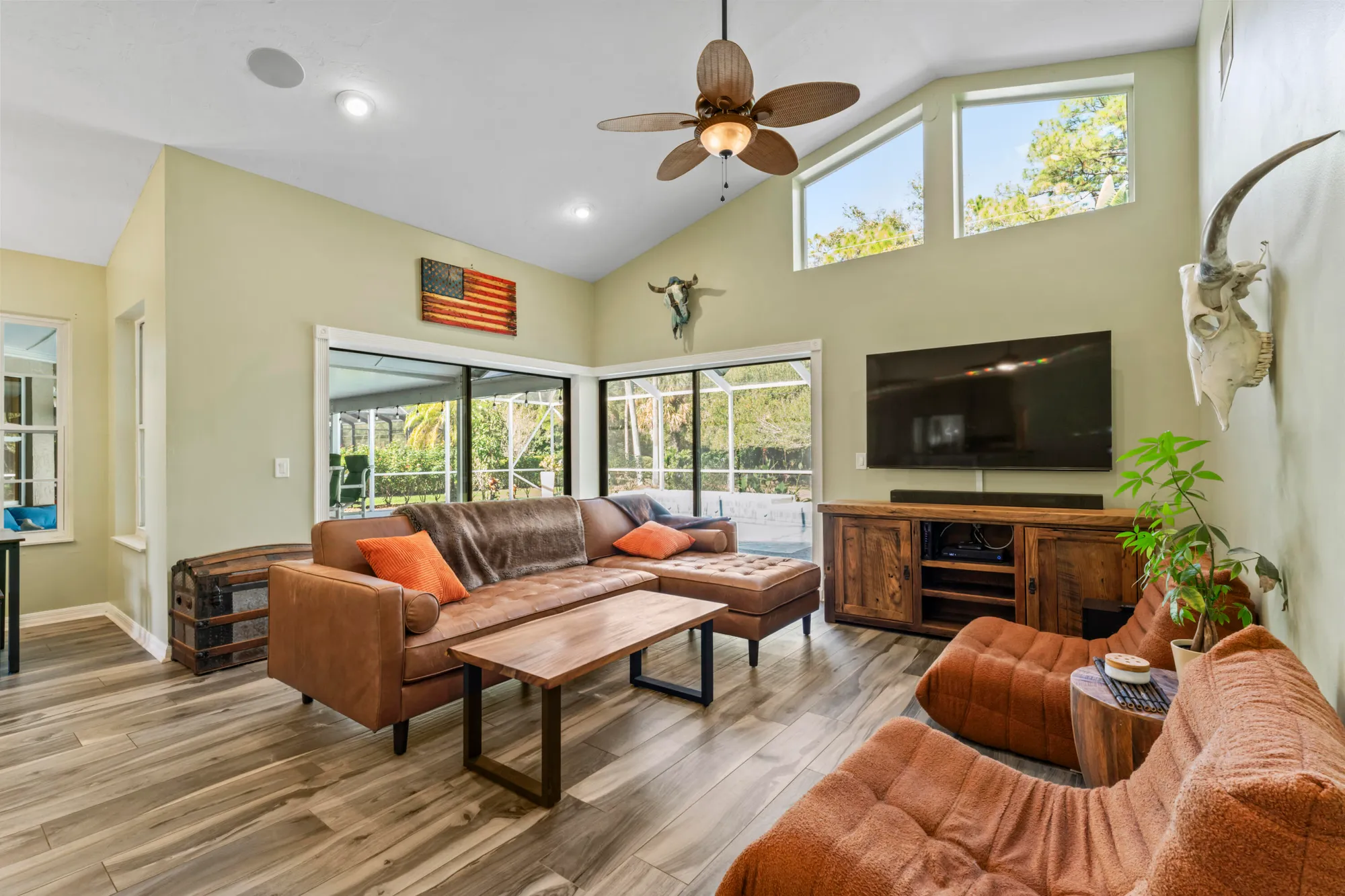 Property Slideshow image 18 of 54 | 3221 bent pine dr, Fort Pierce, FL, 34951