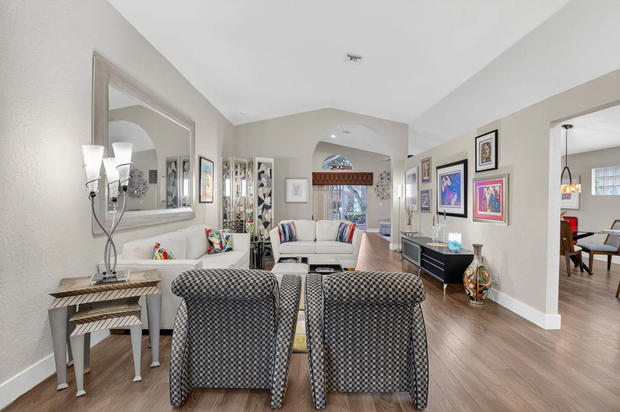 Property Slideshow image 10 of 66 | 10888 royal caribbean cir, Boynton Beach, FL, 33437