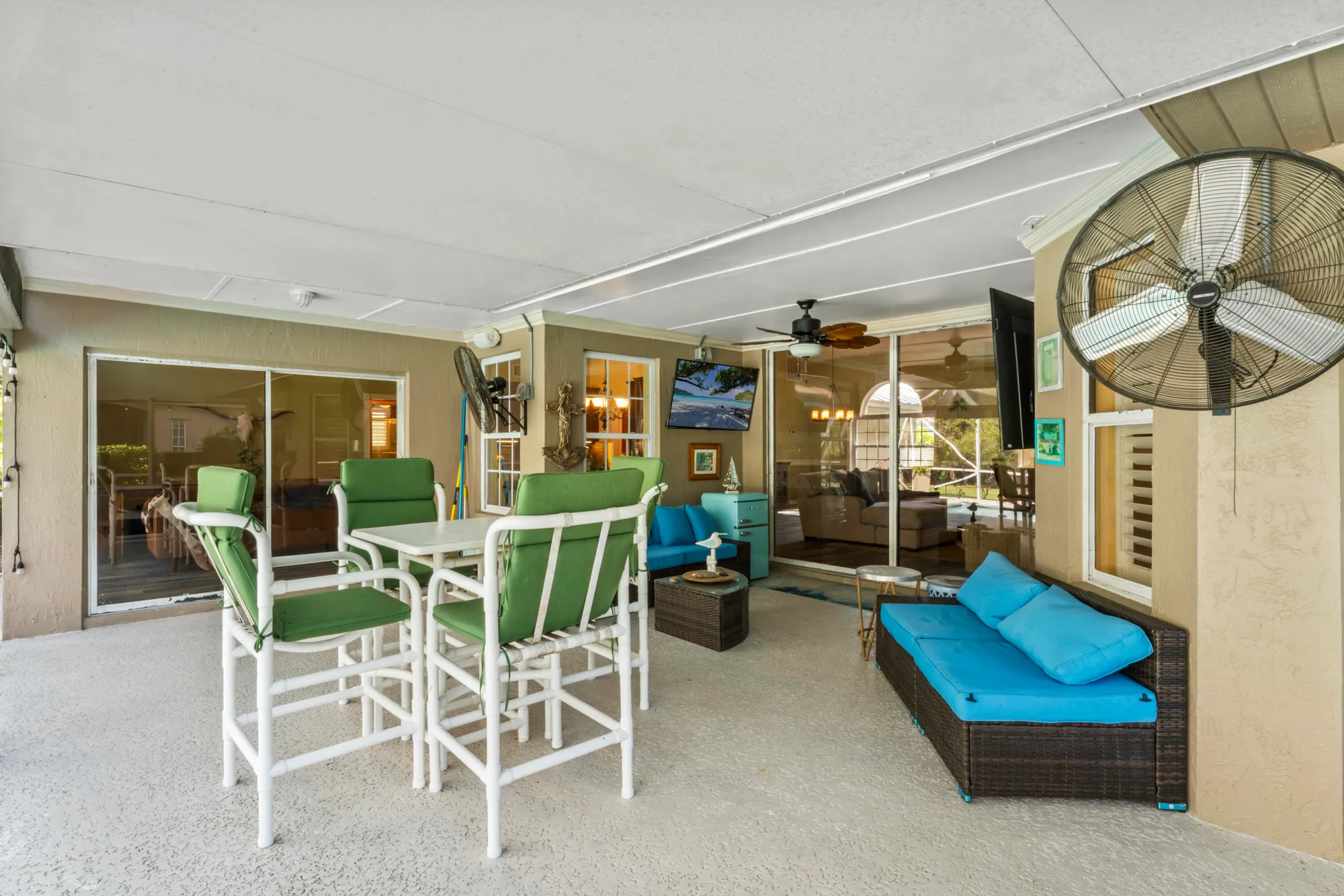 Property Slideshow image 8 of 54 | 3221 bent pine dr, Fort Pierce, FL, 34951