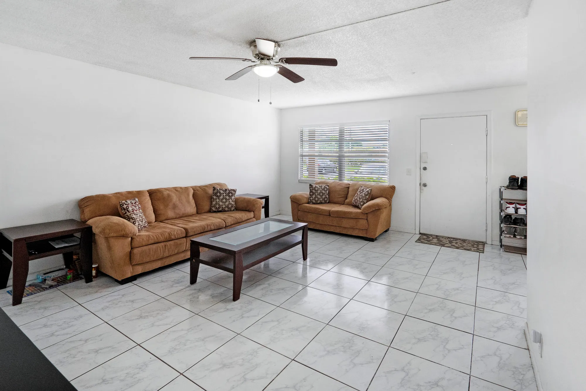 Property Slideshow image 4 of 18 | 13550 sw 6th ct 111a, Pembroke Pines, FL, 33027