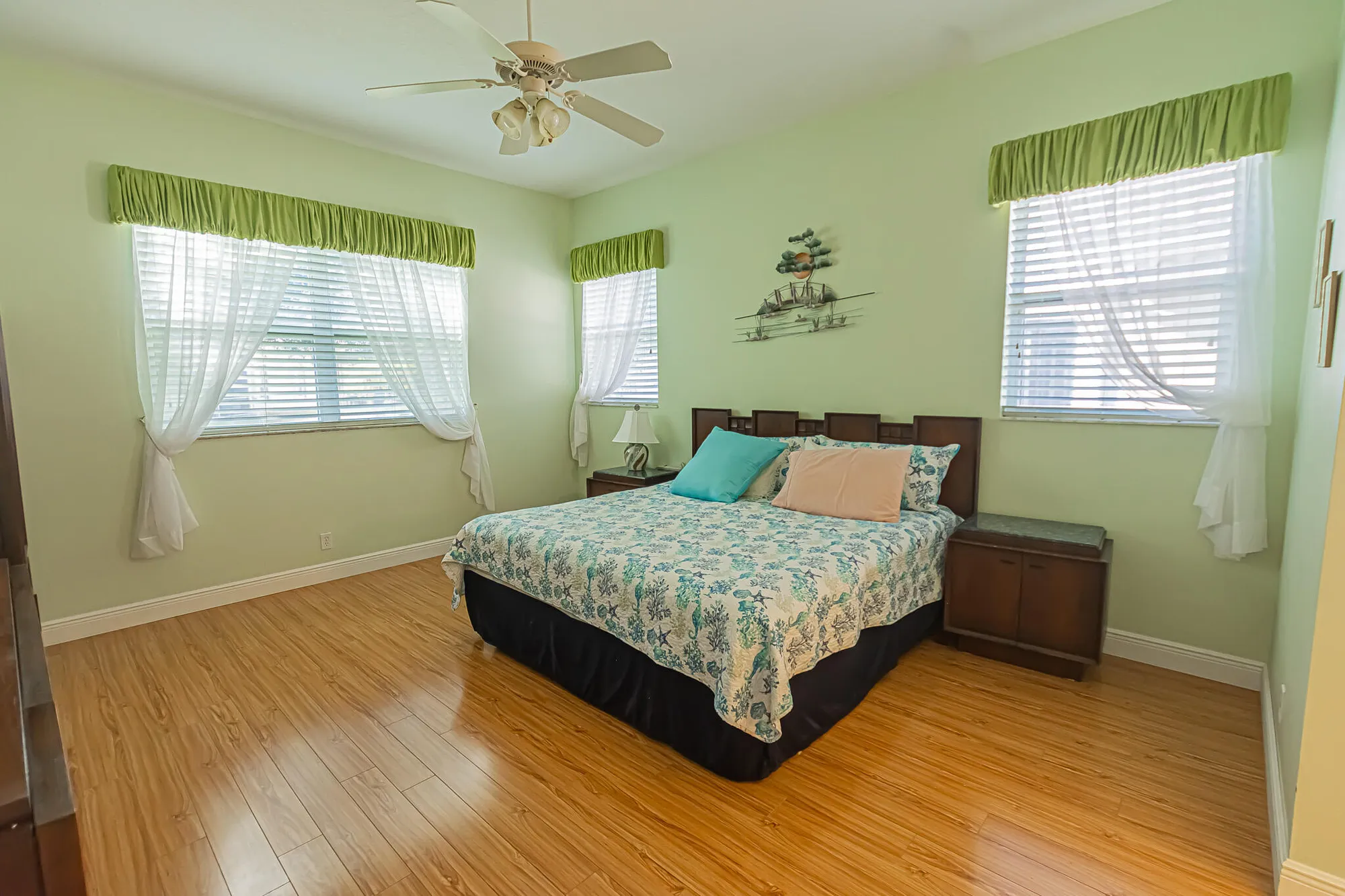 Property Slideshow image 9 of 40 | 173 nw lawton rd, Port Saint Lucie, FL, 34986