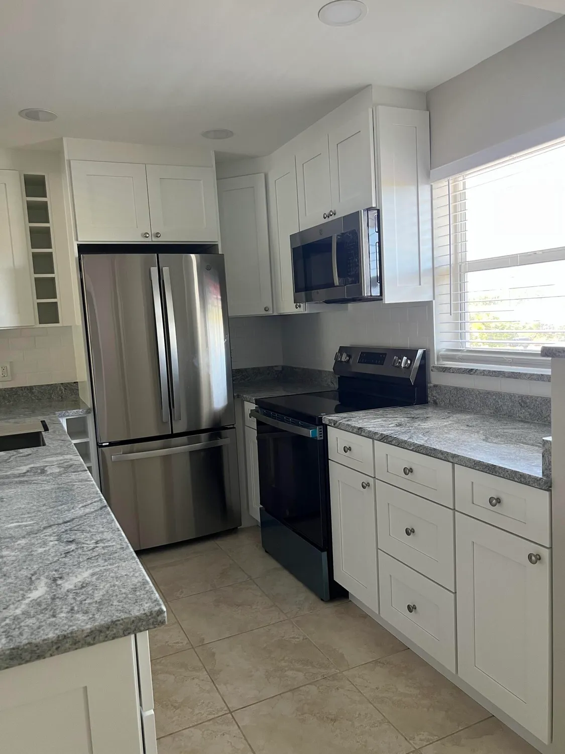 Property Slideshow image 4 of 45 | 230 ne 26th ave 2070, Boynton Beach, FL, 33435