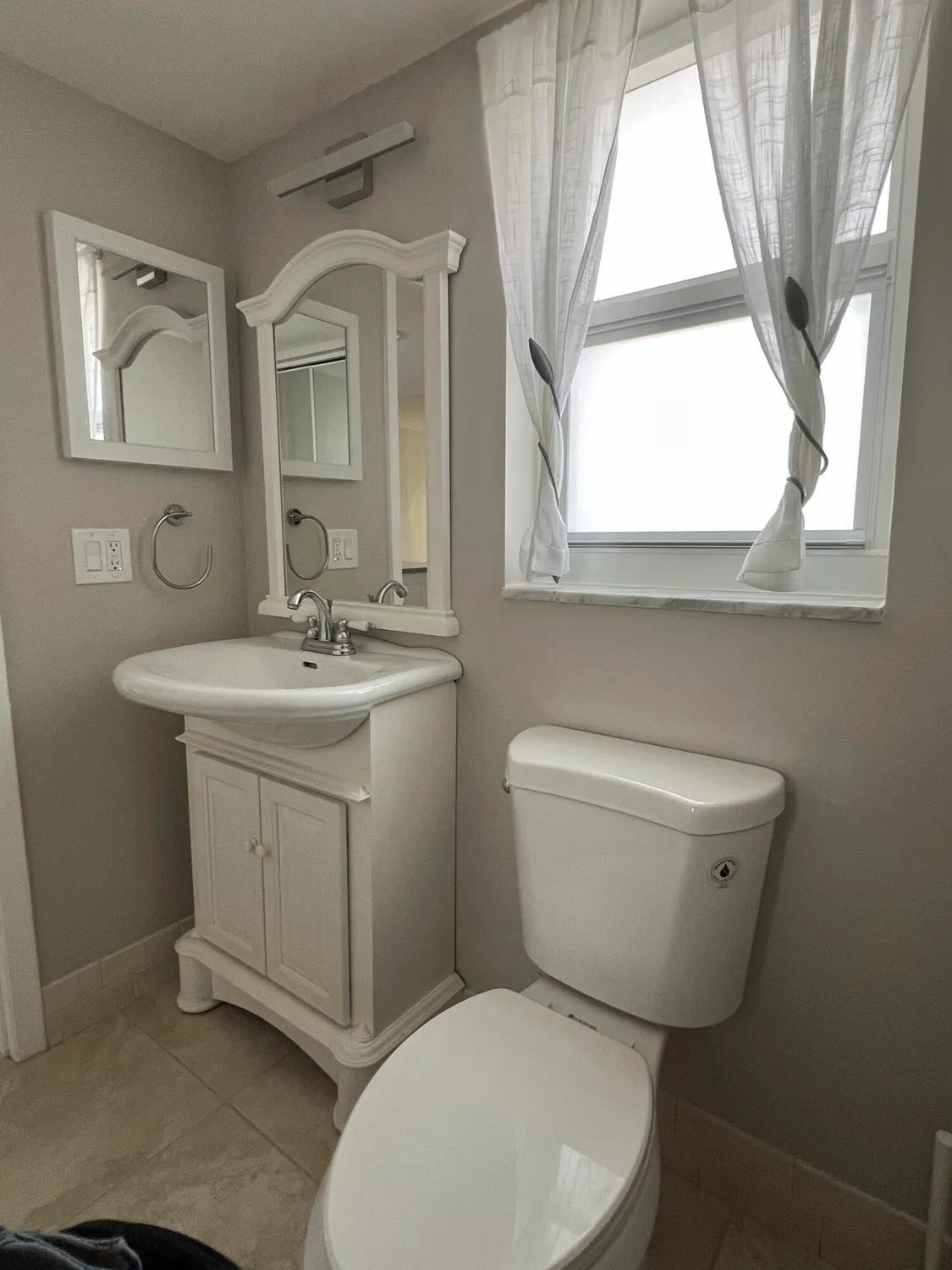 Property Slideshow image 16 of 45 | 230 ne 26th ave 2070, Boynton Beach, FL, 33435