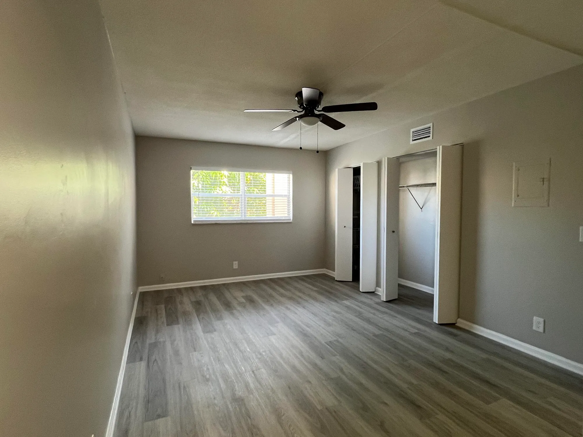 Property Slideshow image 23 of 45 | 230 ne 26th ave 2070, Boynton Beach, FL, 33435