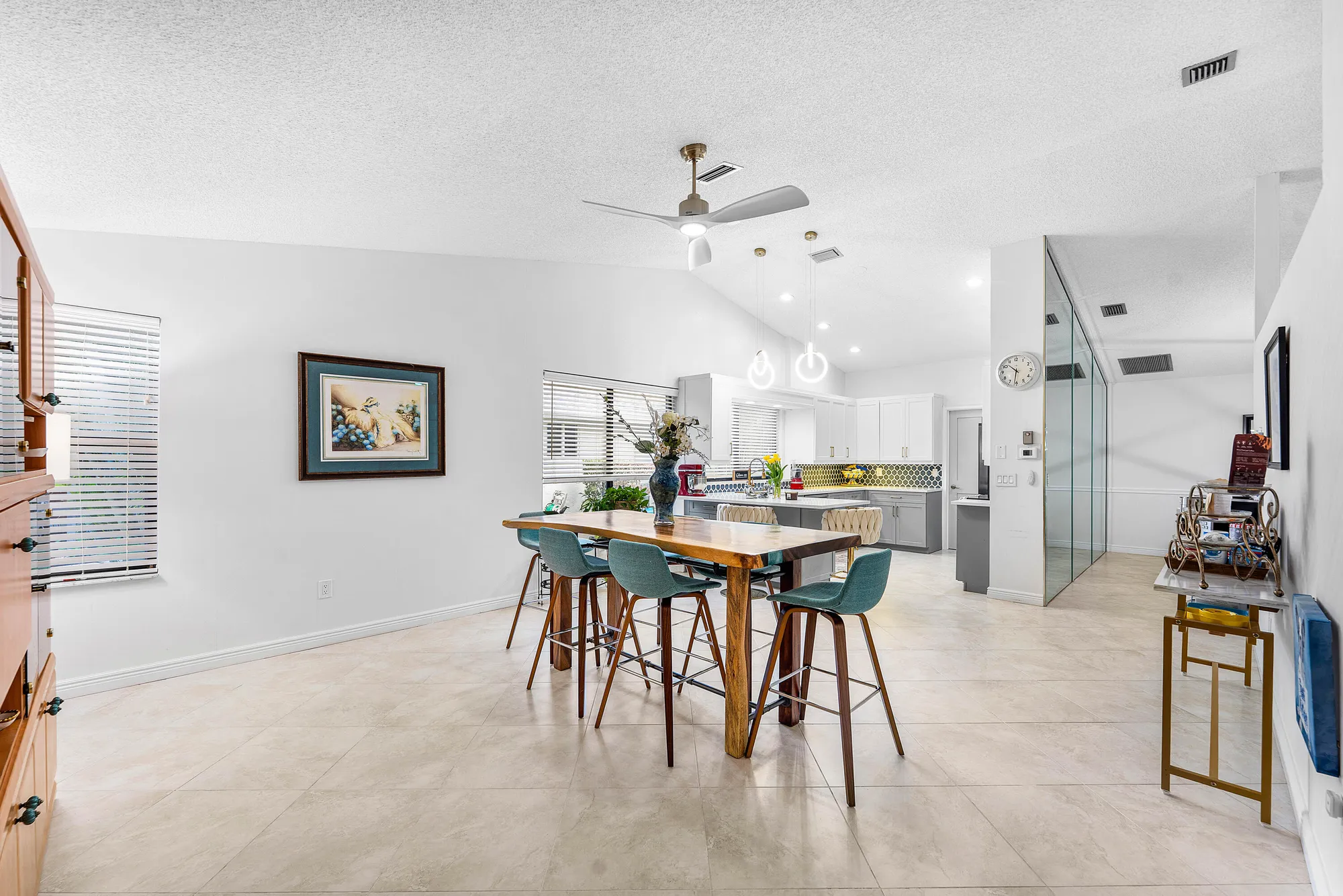 Property Slideshow image 18 of 58 | 1370 nw 28th ave, Delray Beach, FL, 33445