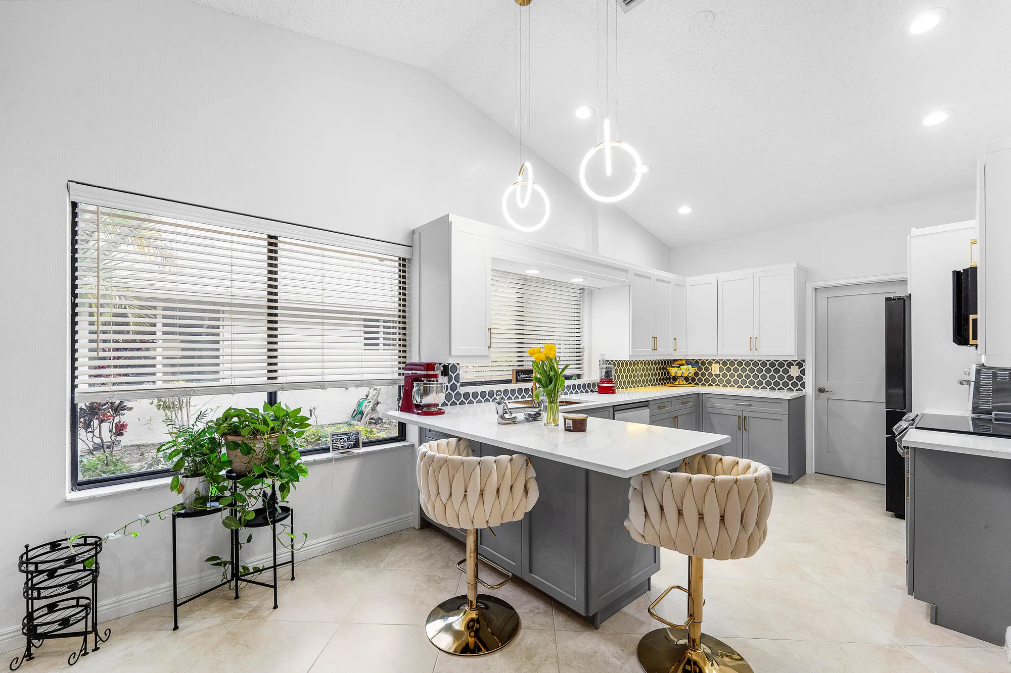 Property Slideshow image 12 of 58 | 1370 nw 28th ave, Delray Beach, FL, 33445