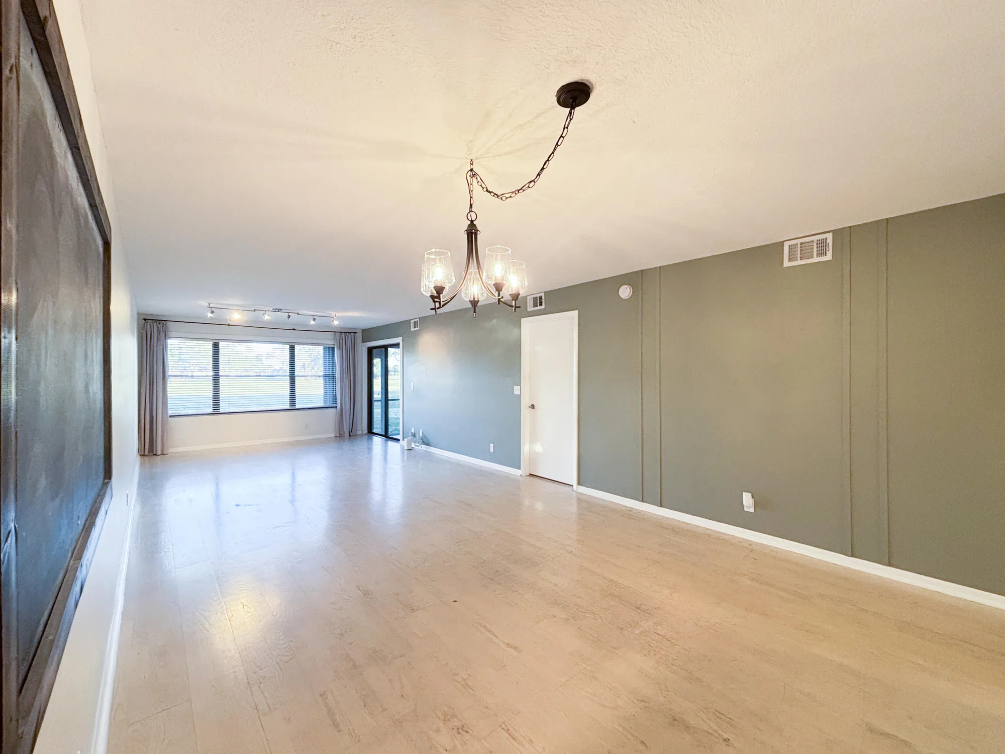 Property Slideshow image 20 of 51 | 4704 lucerne lakes blvd 102, Lake Worth, FL, 33467