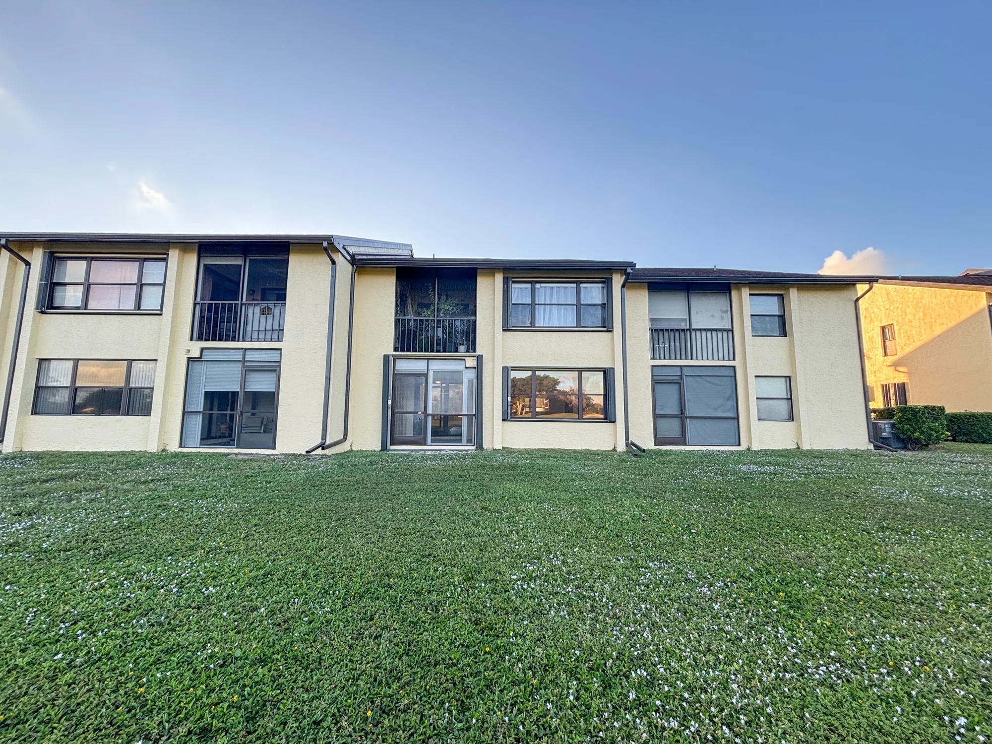 Property Slideshow image 45 of 51 | 4704 lucerne lakes blvd 102, Lake Worth, FL, 33467