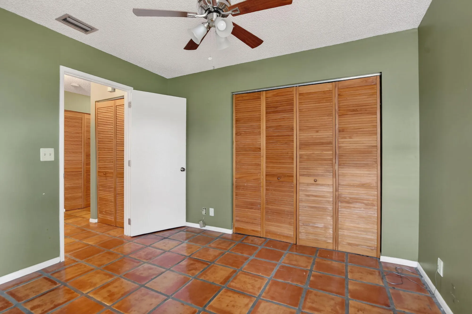 Property Slideshow image 20 of 37 | 18555 egret way, Boca Raton, FL, 33496