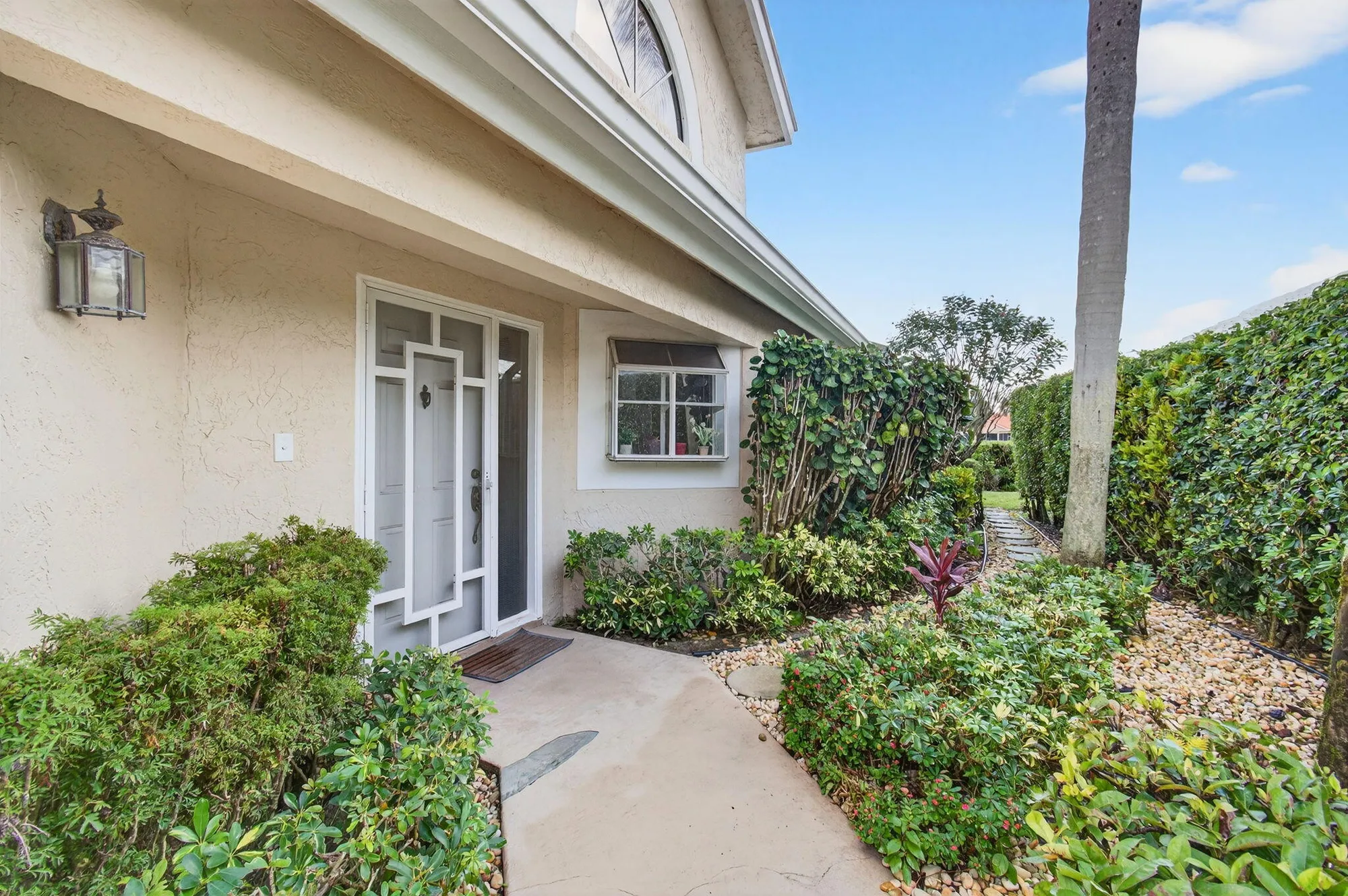 Property Slideshow image 6 of 70 | 6143 greenspointe dr, Boynton Beach, FL, 33437