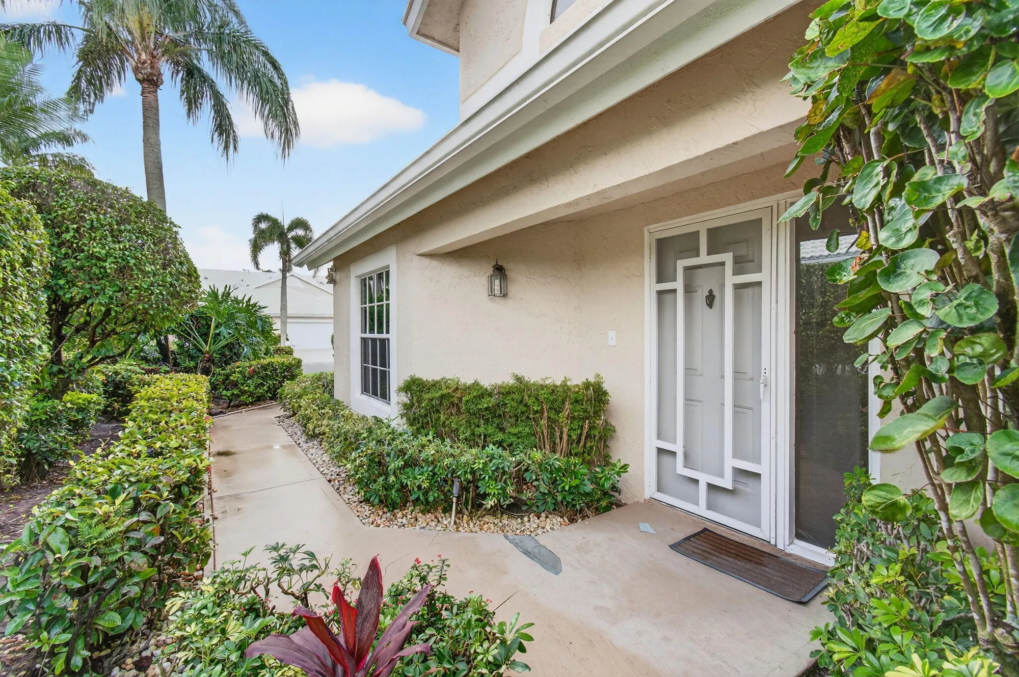 Property Slideshow image 7 of 70 | 6143 greenspointe dr, Boynton Beach, FL, 33437
