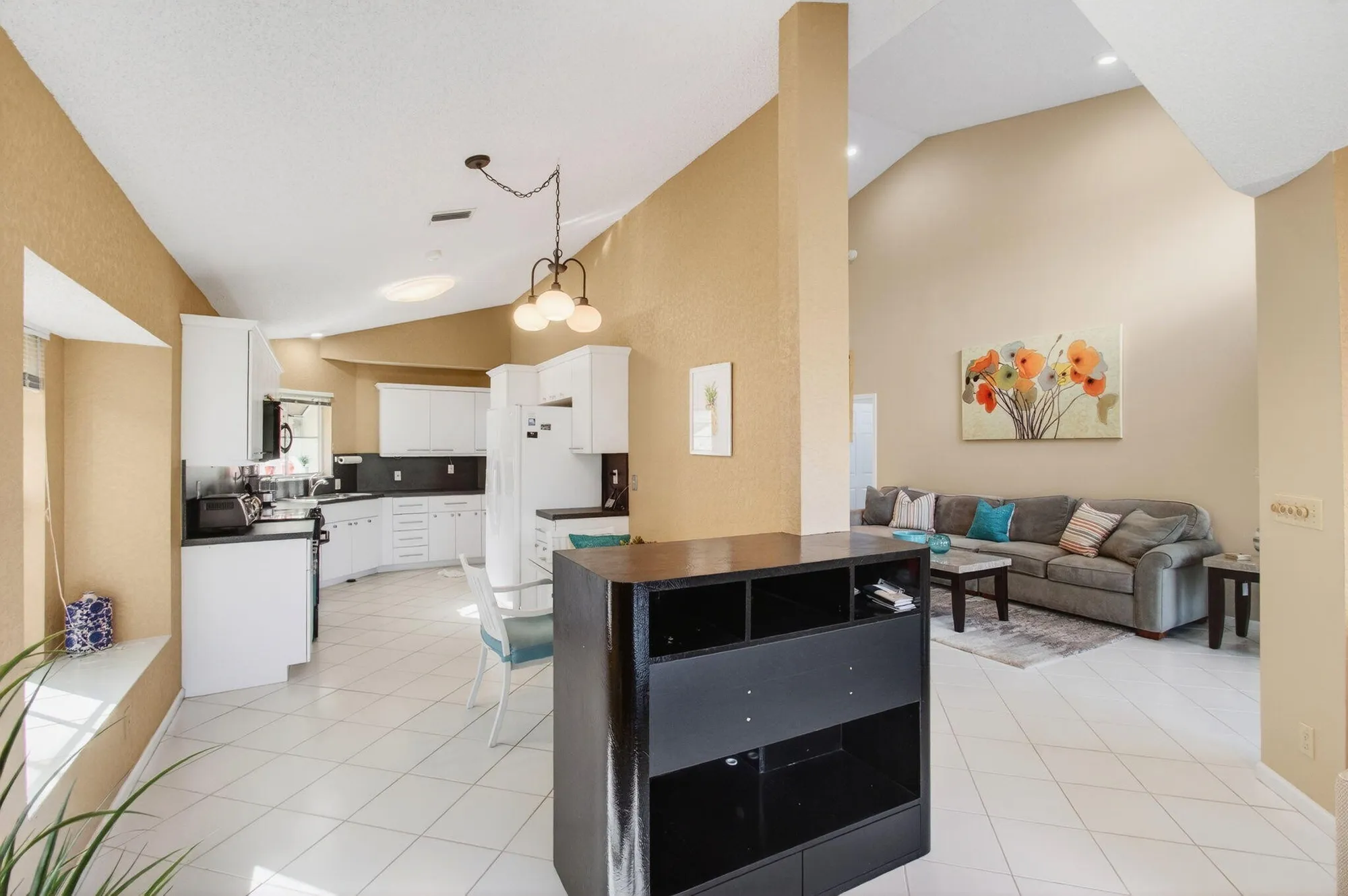 Property Slideshow image 22 of 70 | 6143 greenspointe dr, Boynton Beach, FL, 33437