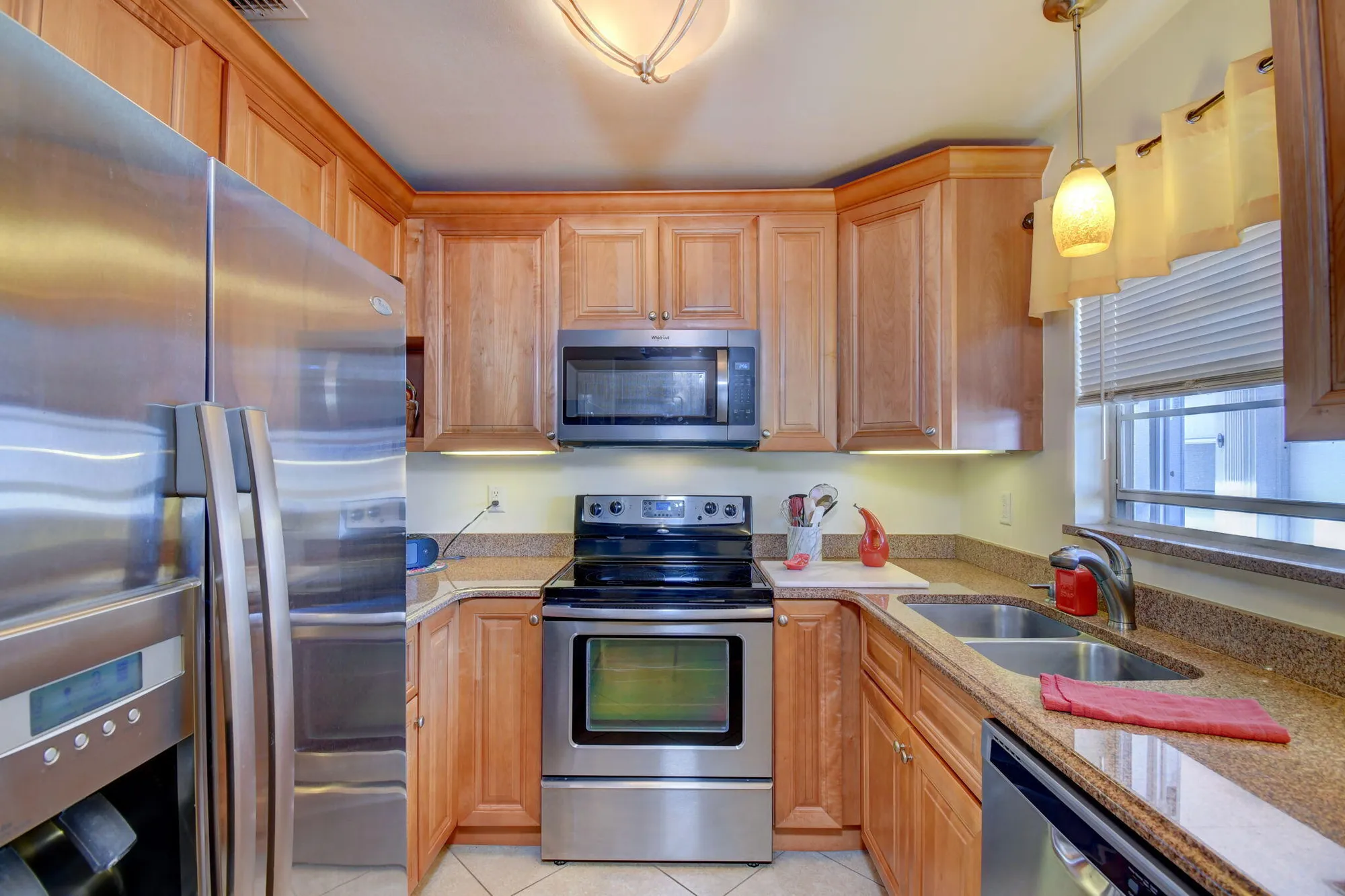 Property Slideshow image 6 of 38 | 2600 se ocean blvd x14, Stuart, FL, 34996