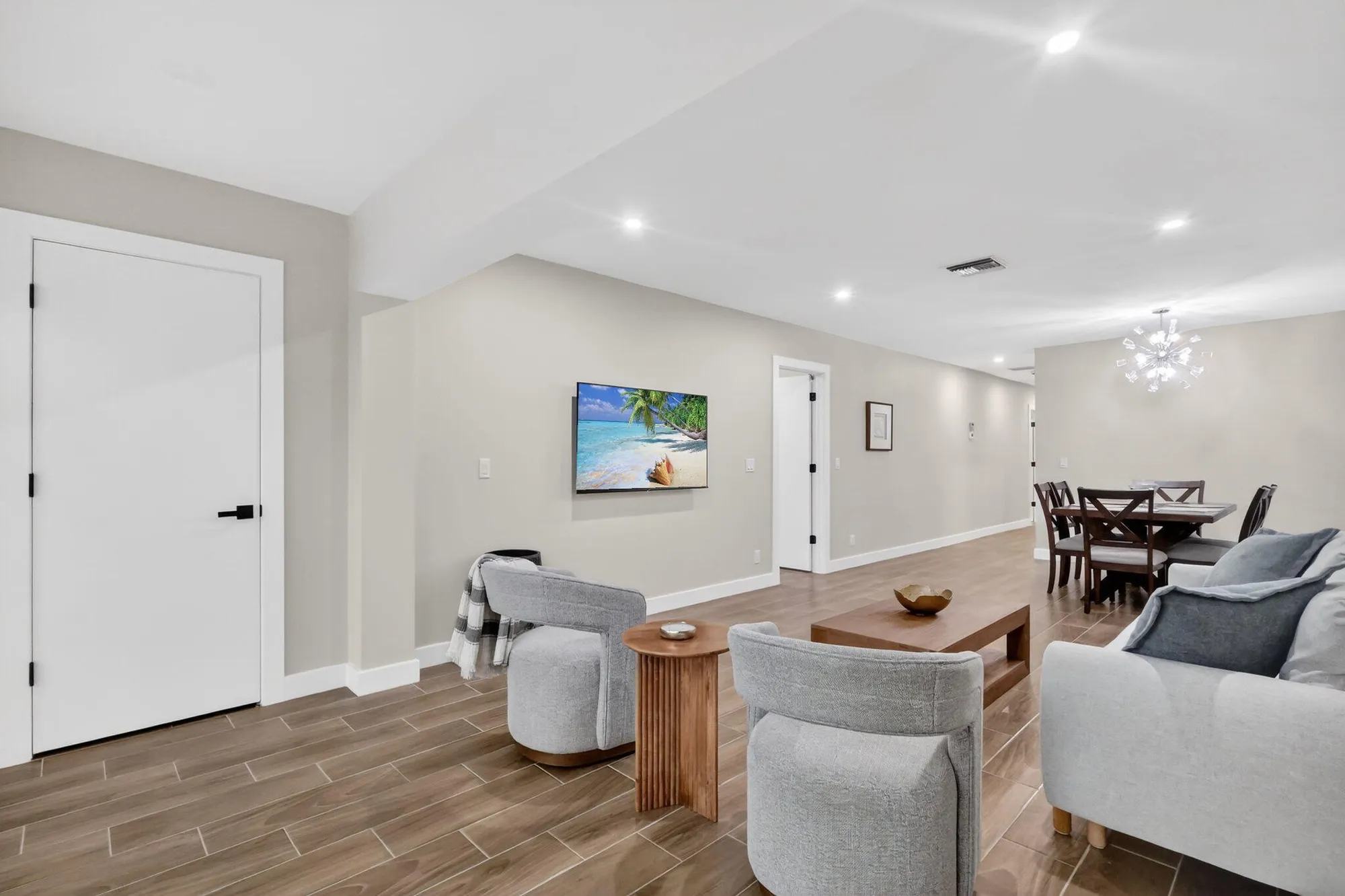 Property Slideshow image 18 of 28 | 1101 cactus ter 204, Delray Beach, FL, 33445