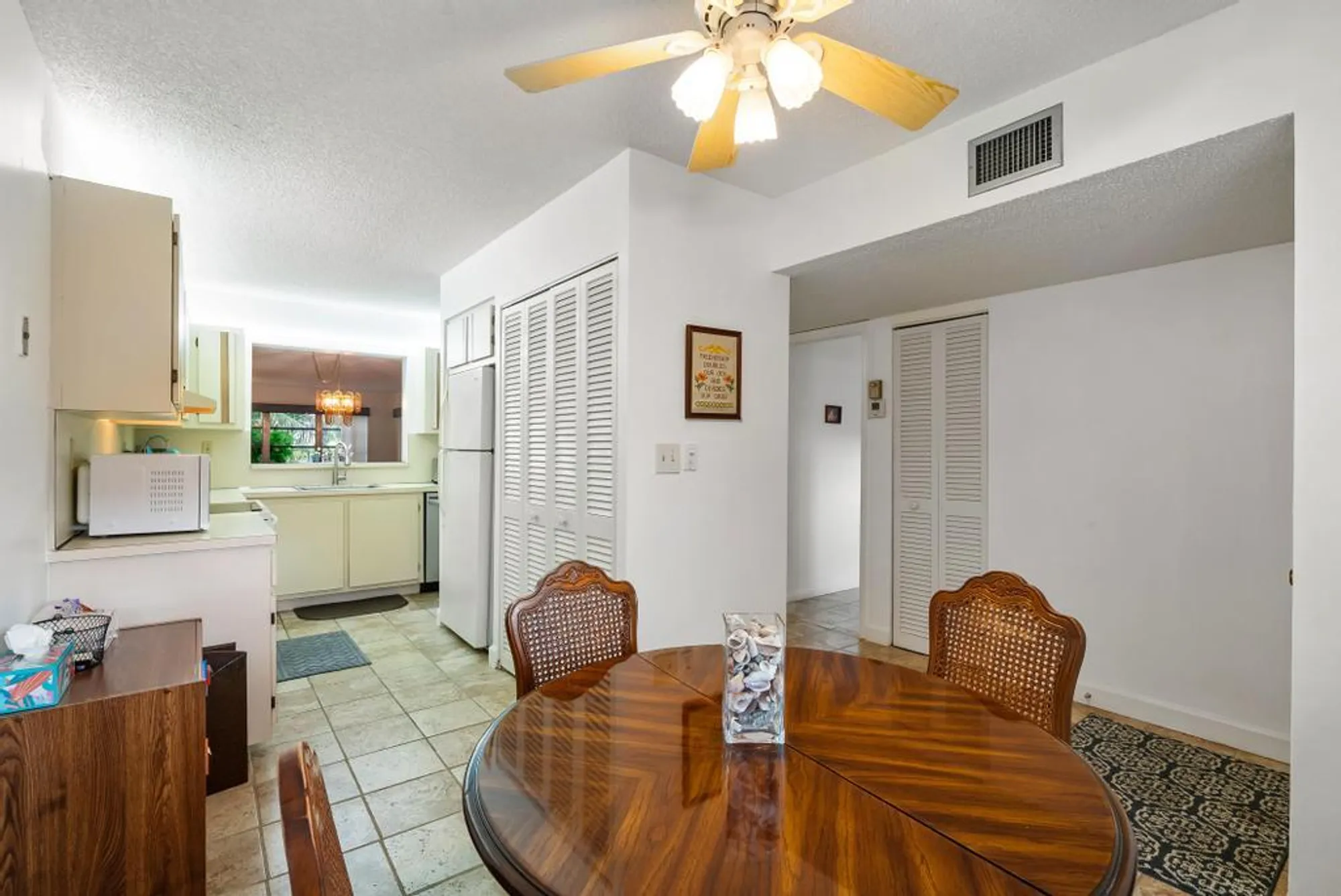 Property Slideshow image 15 of 35 | 5770 princess palm ct b, Delray Beach, FL, 33484