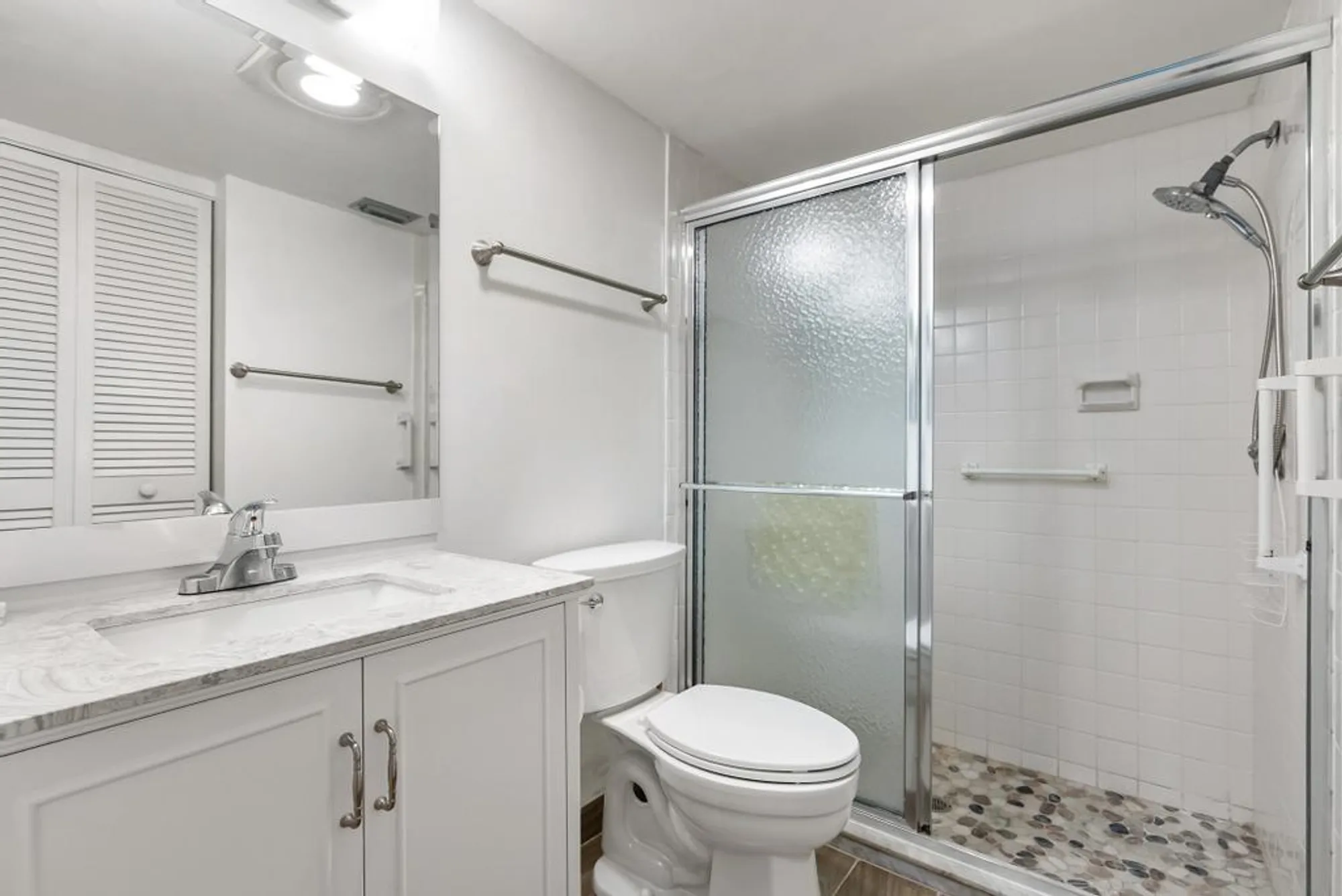 Property Slideshow image 18 of 35 | 5770 princess palm ct b, Delray Beach, FL, 33484