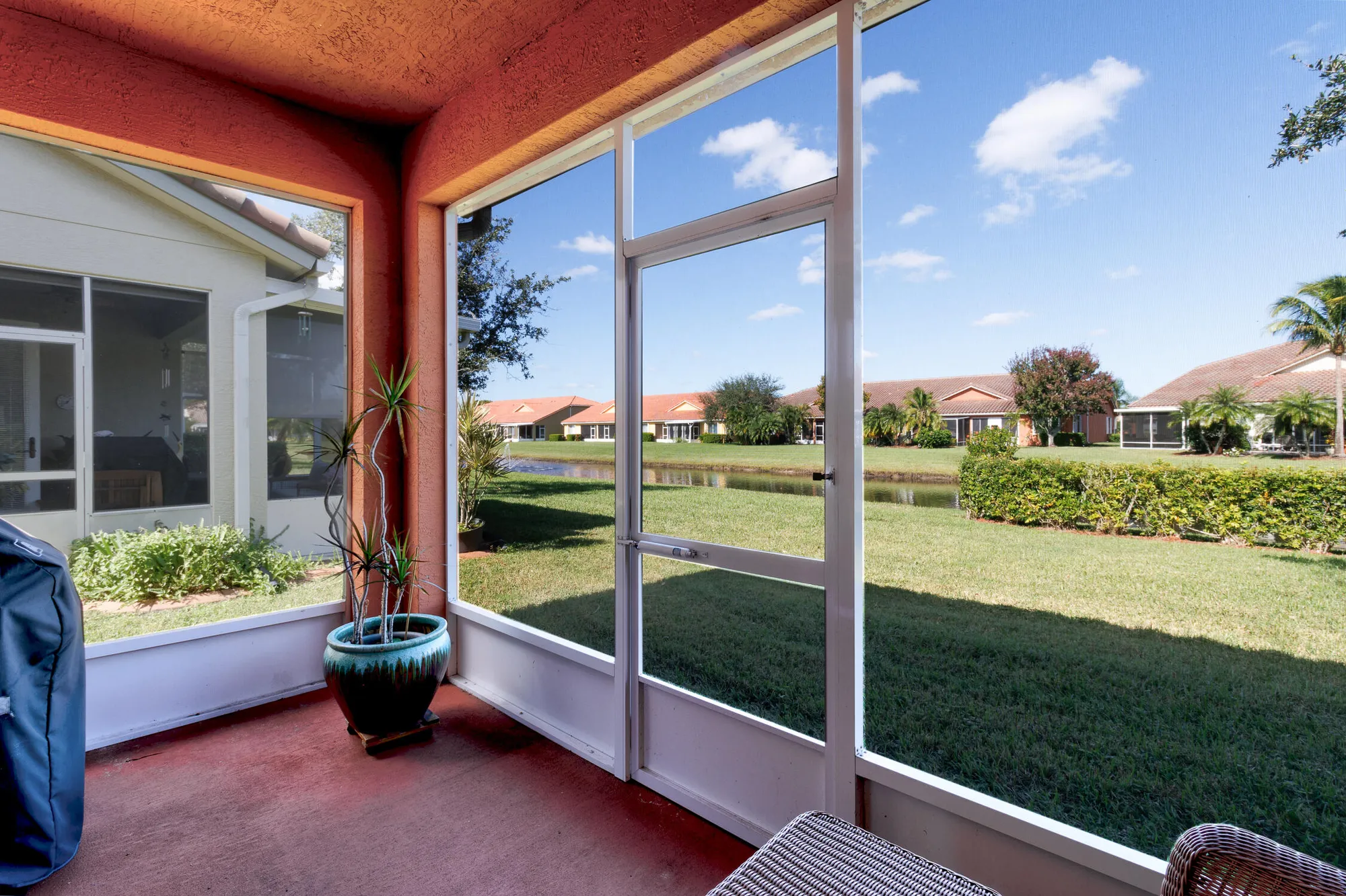 Property Slideshow image 21 of 34 | 6360 oxford cir unit 101, Vero Beach, FL, 32966