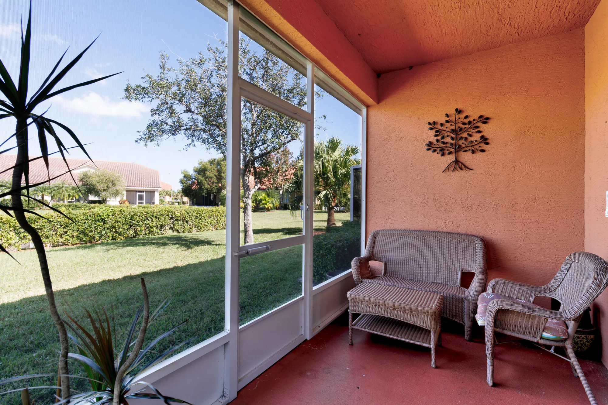 Property Slideshow image 20 of 34 | 6360 oxford cir unit 101, Vero Beach, FL, 32966