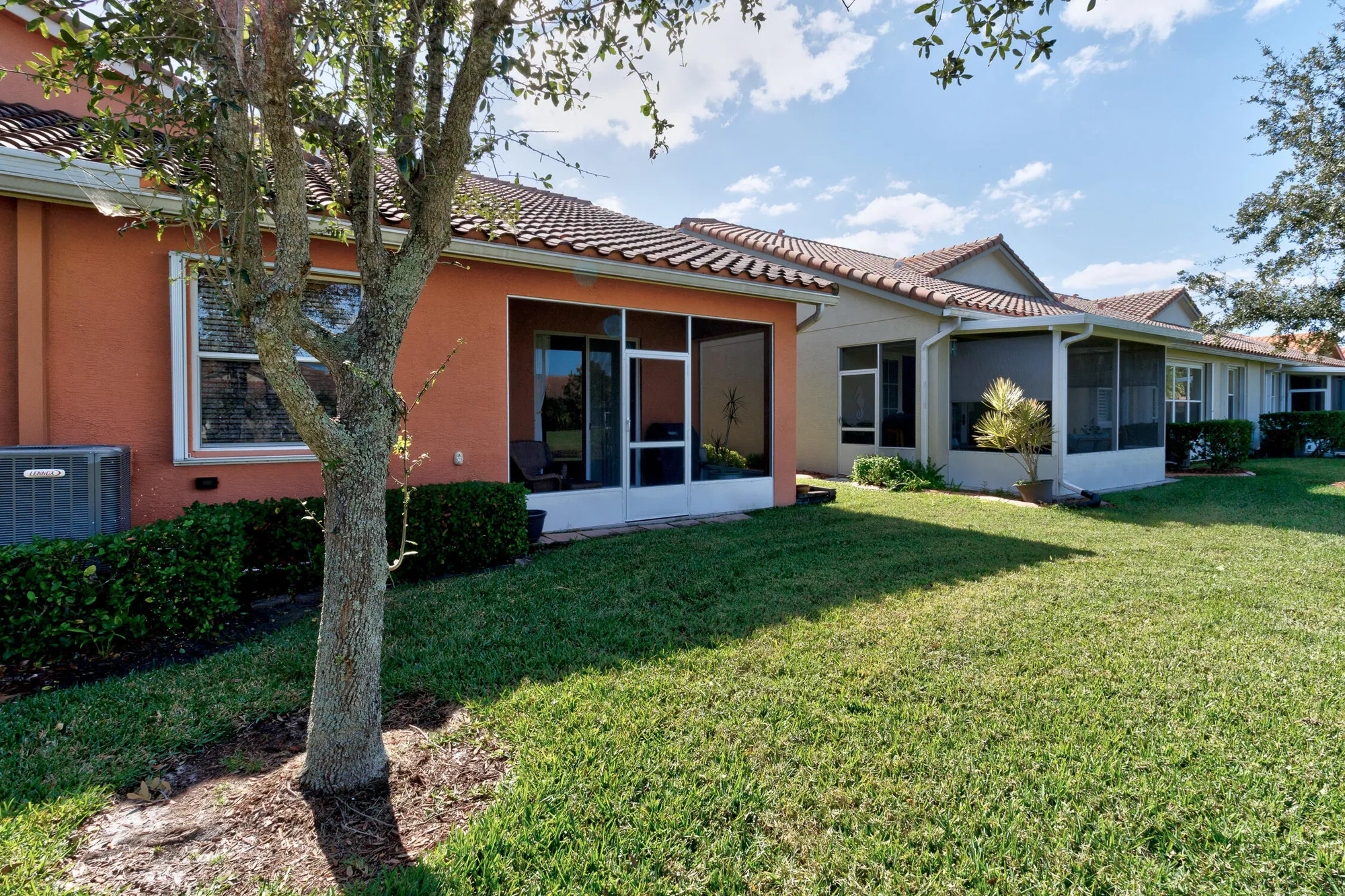 Property Slideshow image 23 of 34 | 6360 oxford cir unit 101, Vero Beach, FL, 32966