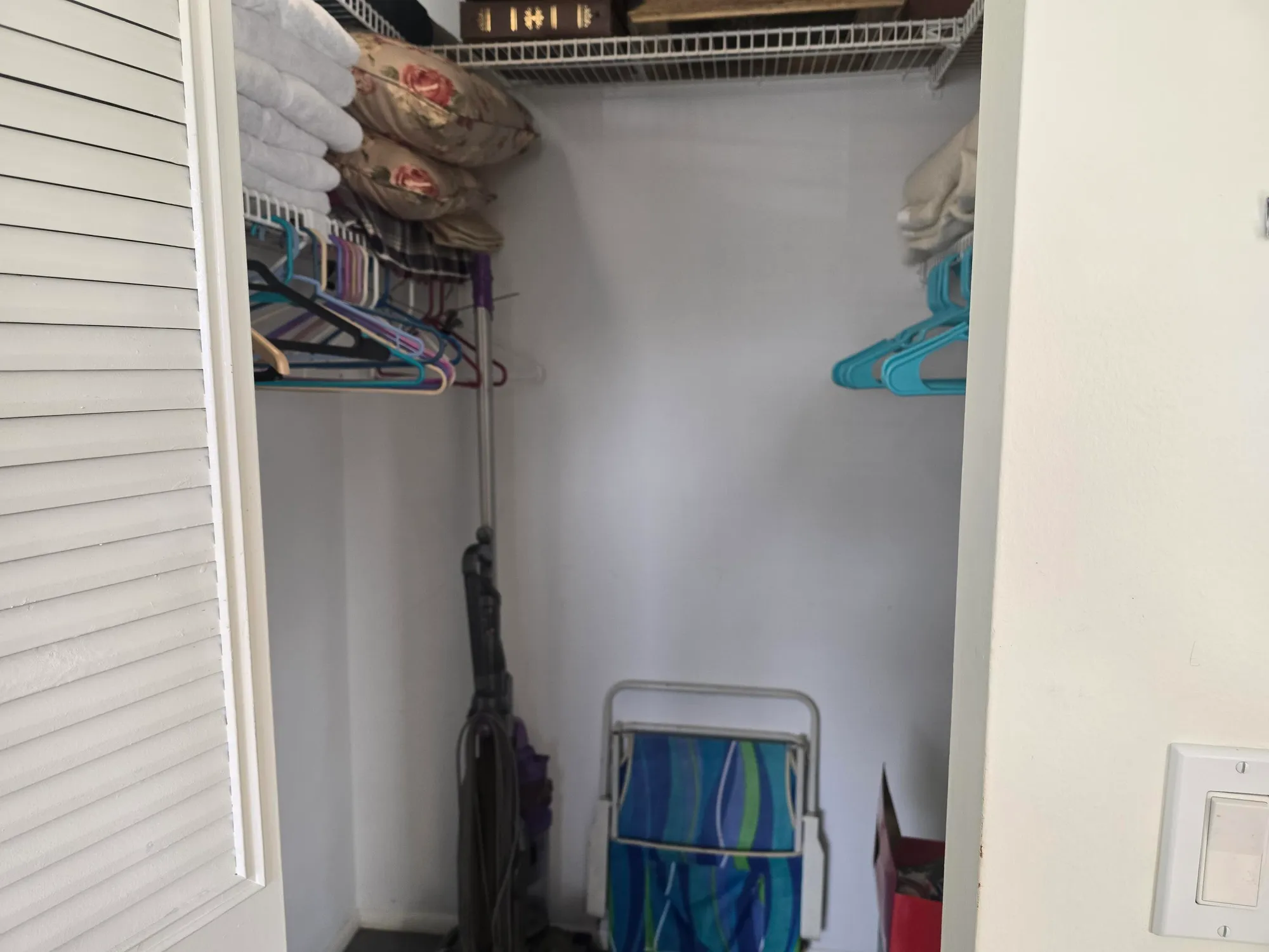 Property Slideshow image 11 of 19 | 225 lake carol dr, West Palm Beach, FL, 33411