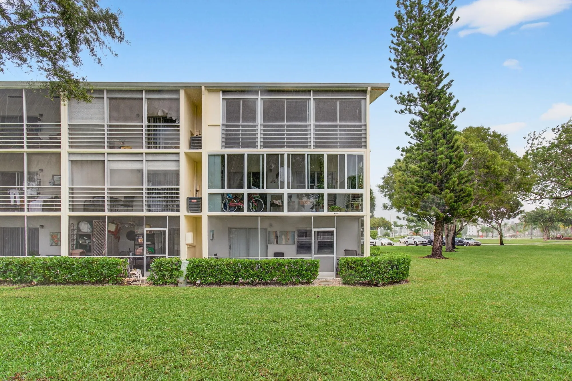 Property Slideshow image 47 of 85 | 281 dorset g, Boca Raton, FL, 33434