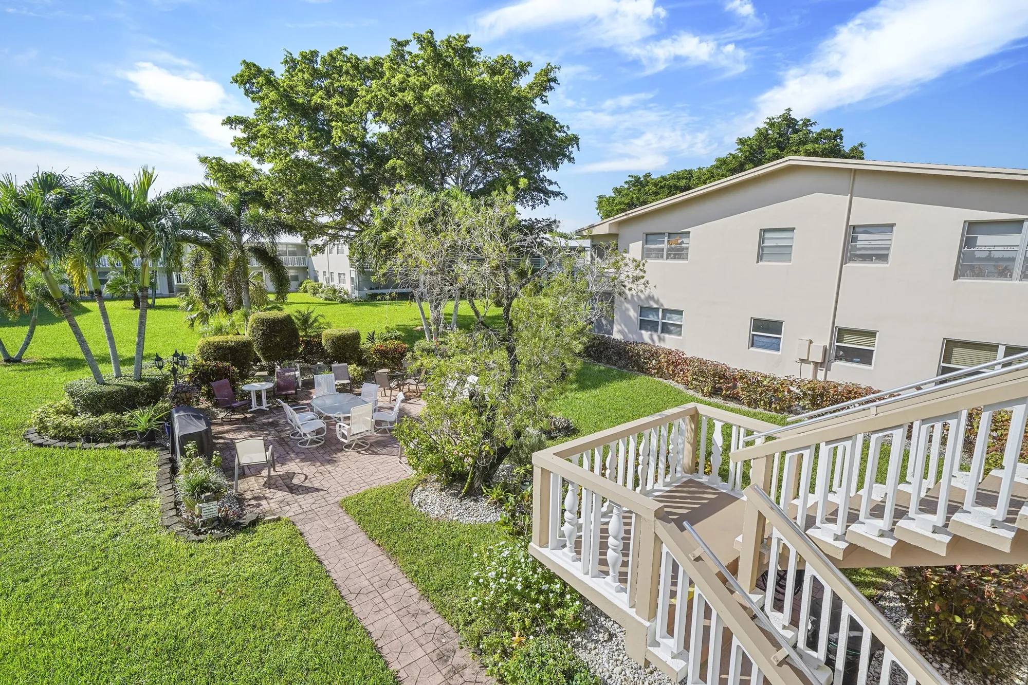 Property Slideshow image 22 of 25 | 213 cambridge i, West Palm Beach, FL, 33417