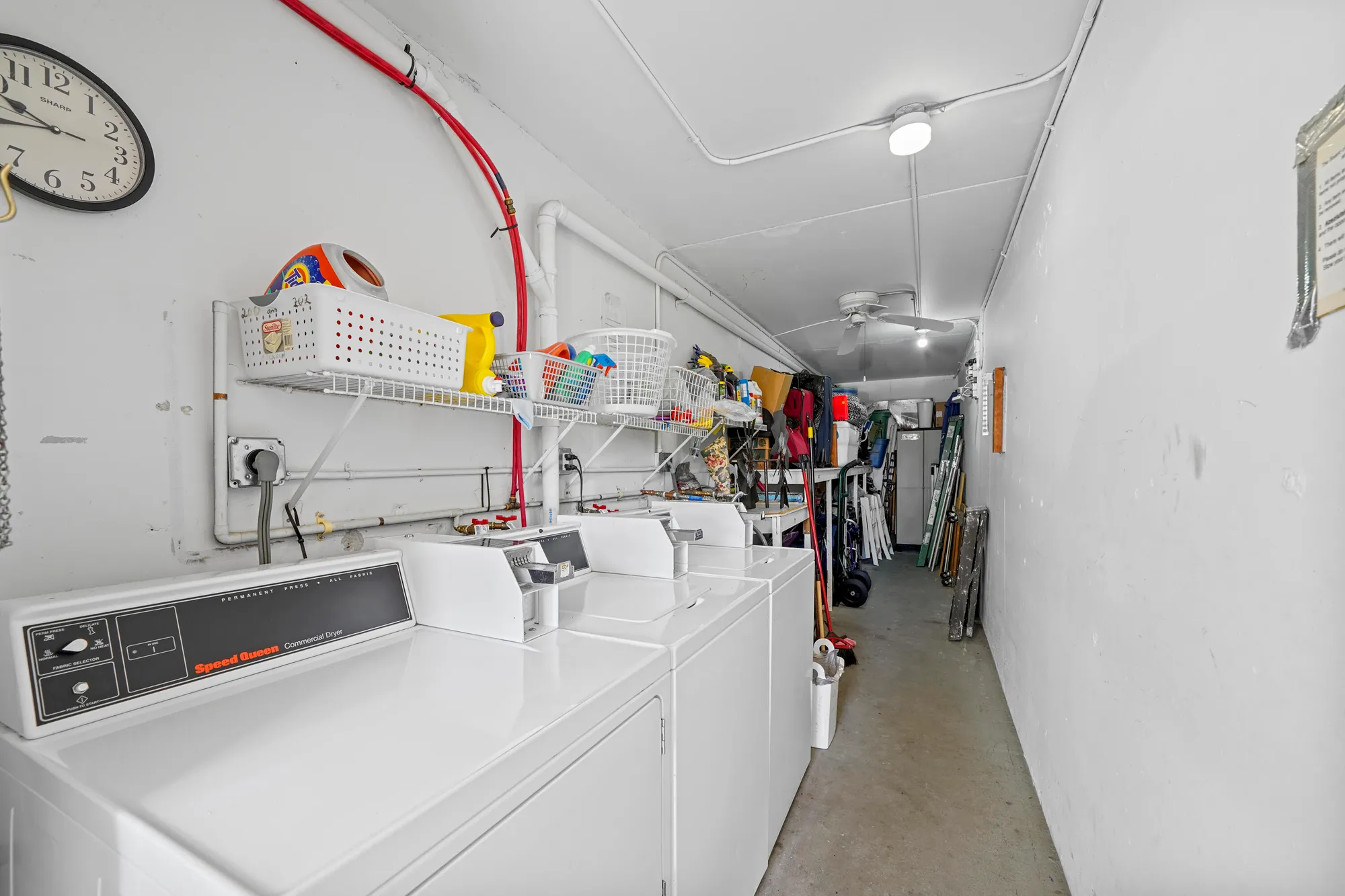 Property Slideshow image 23 of 25 | 213 cambridge i, West Palm Beach, FL, 33417