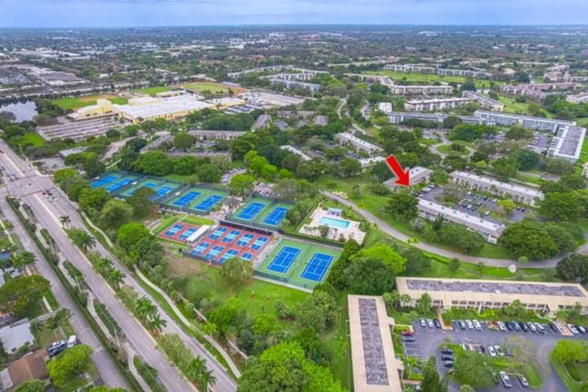 Property Slideshow image 5 of 45 | 2702 nassau bnd apt b1, Coconut Creek, FL, 33066