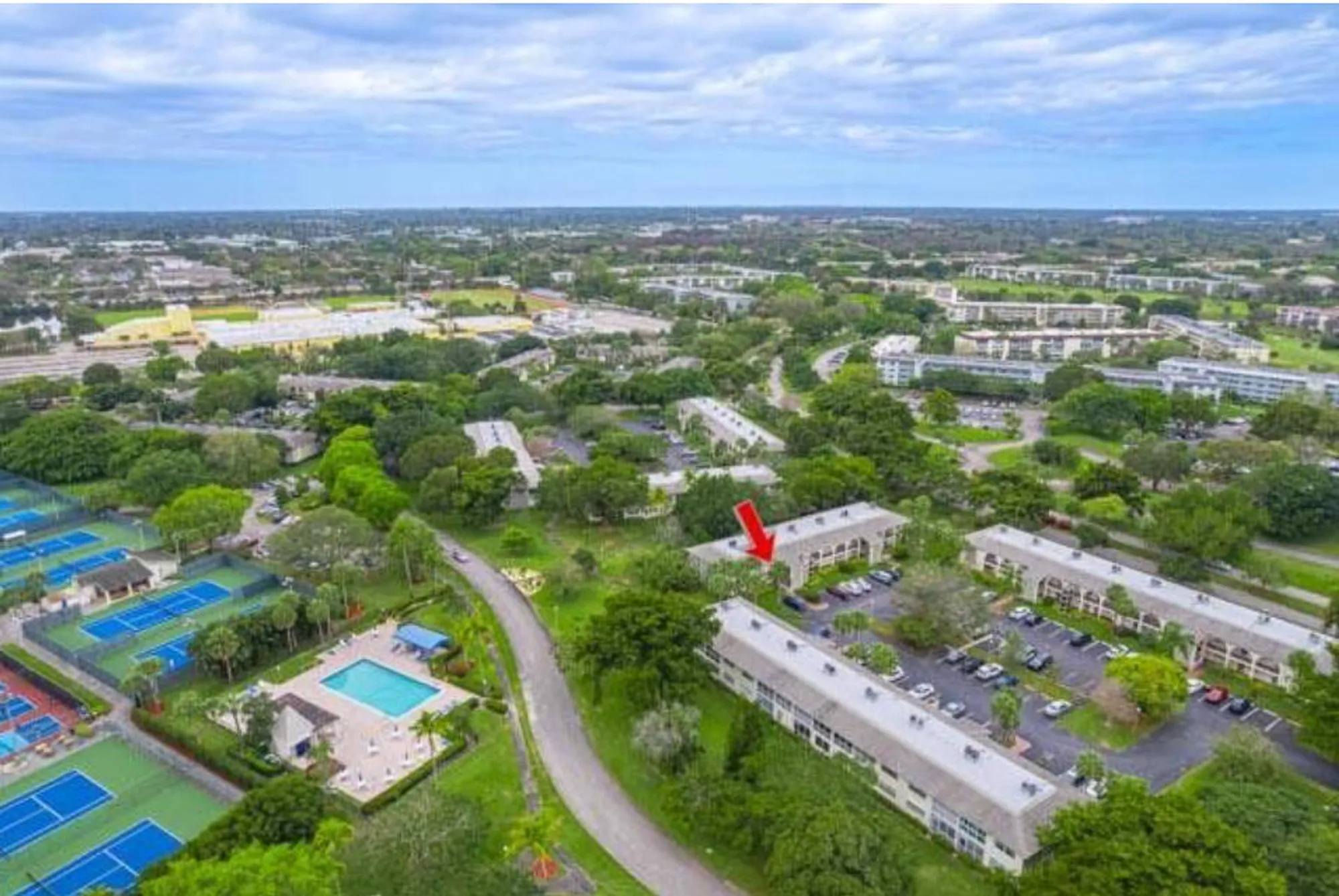 Property Slideshow image 4 of 45 | 2702 nassau bnd apt b1, Coconut Creek, FL, 33066