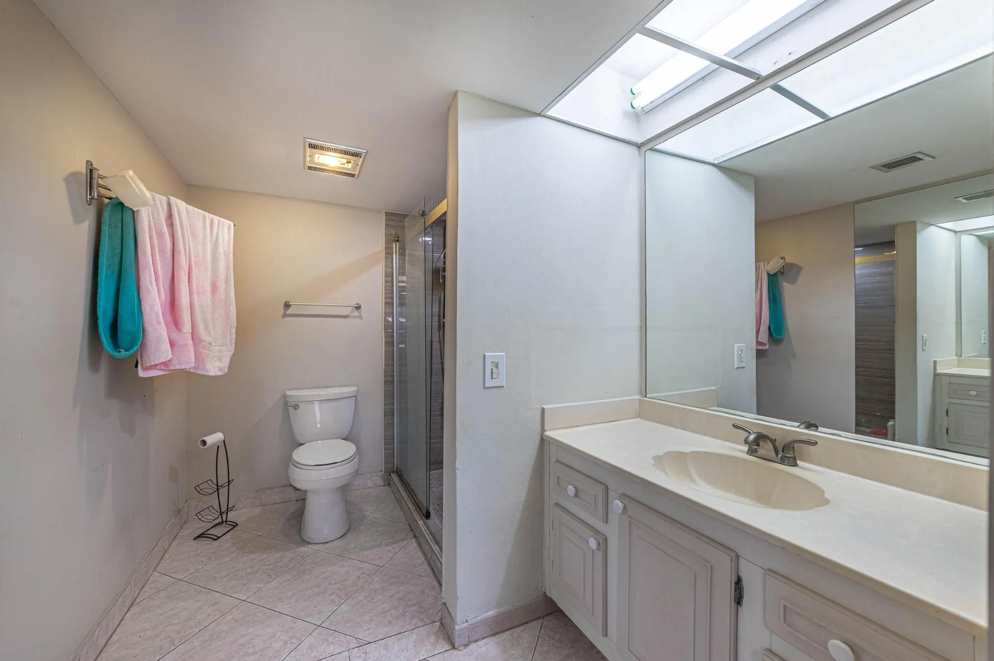 Property Slideshow image 30 of 45 | 2702 nassau bnd apt b1, Coconut Creek, FL, 33066