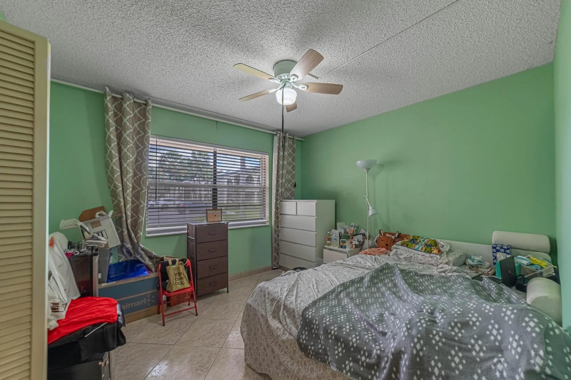 Property Slideshow image 36 of 45 | 2702 nassau bnd apt b1, Coconut Creek, FL, 33066