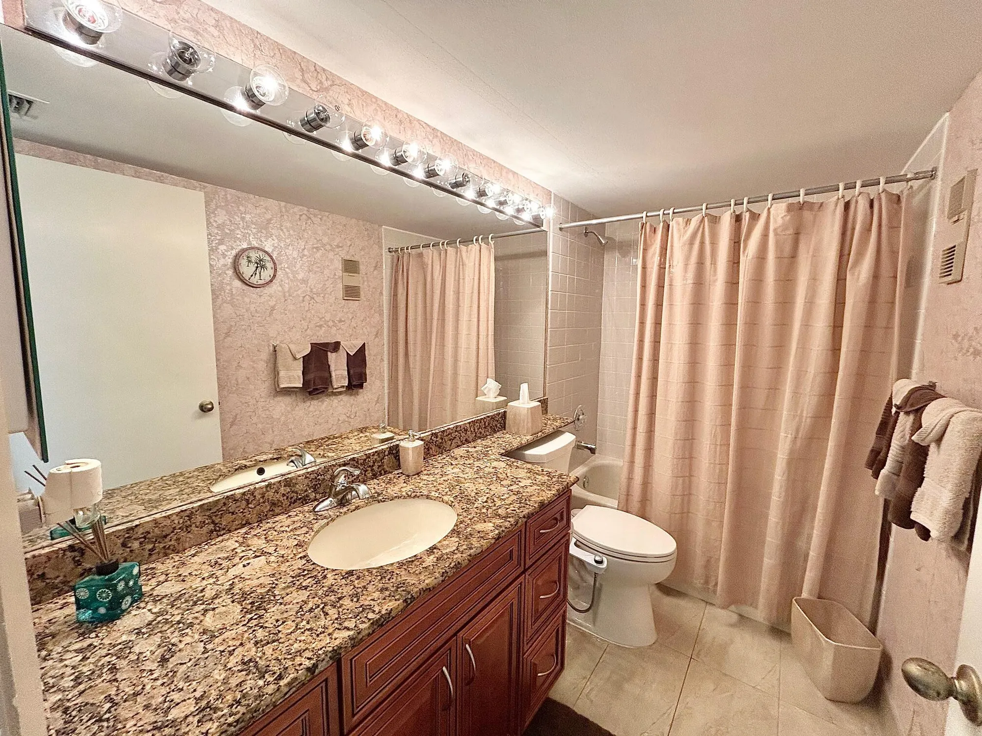 Property Slideshow image 22 of 45 | 4725 lucerne lakes blvd 314, Lake Worth, FL, 33467
