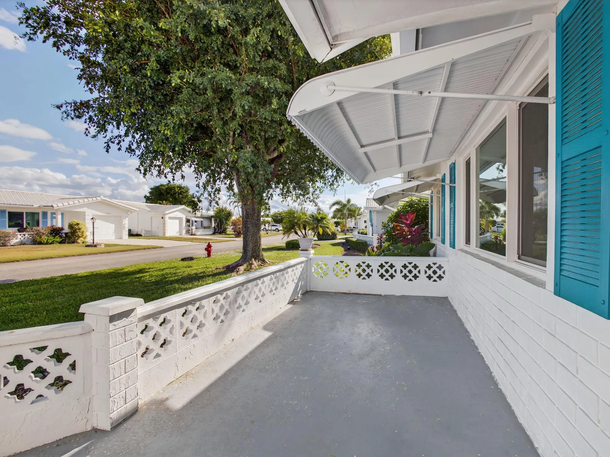 Property Slideshow image 3 of 45 | 2003 sw 17th st, Boynton Beach, FL, 33426