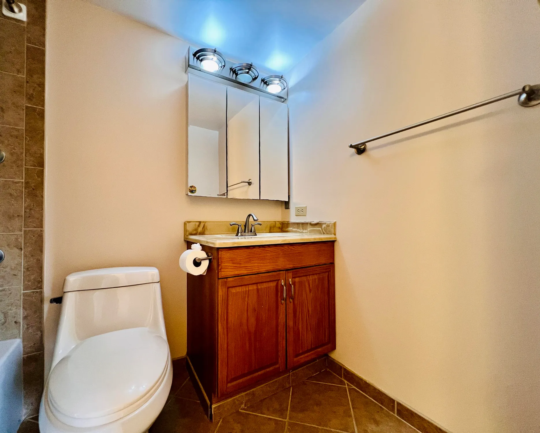 Property Slideshow image 6 of 13 | 50 coventry c, West Palm Beach, FL, 33417