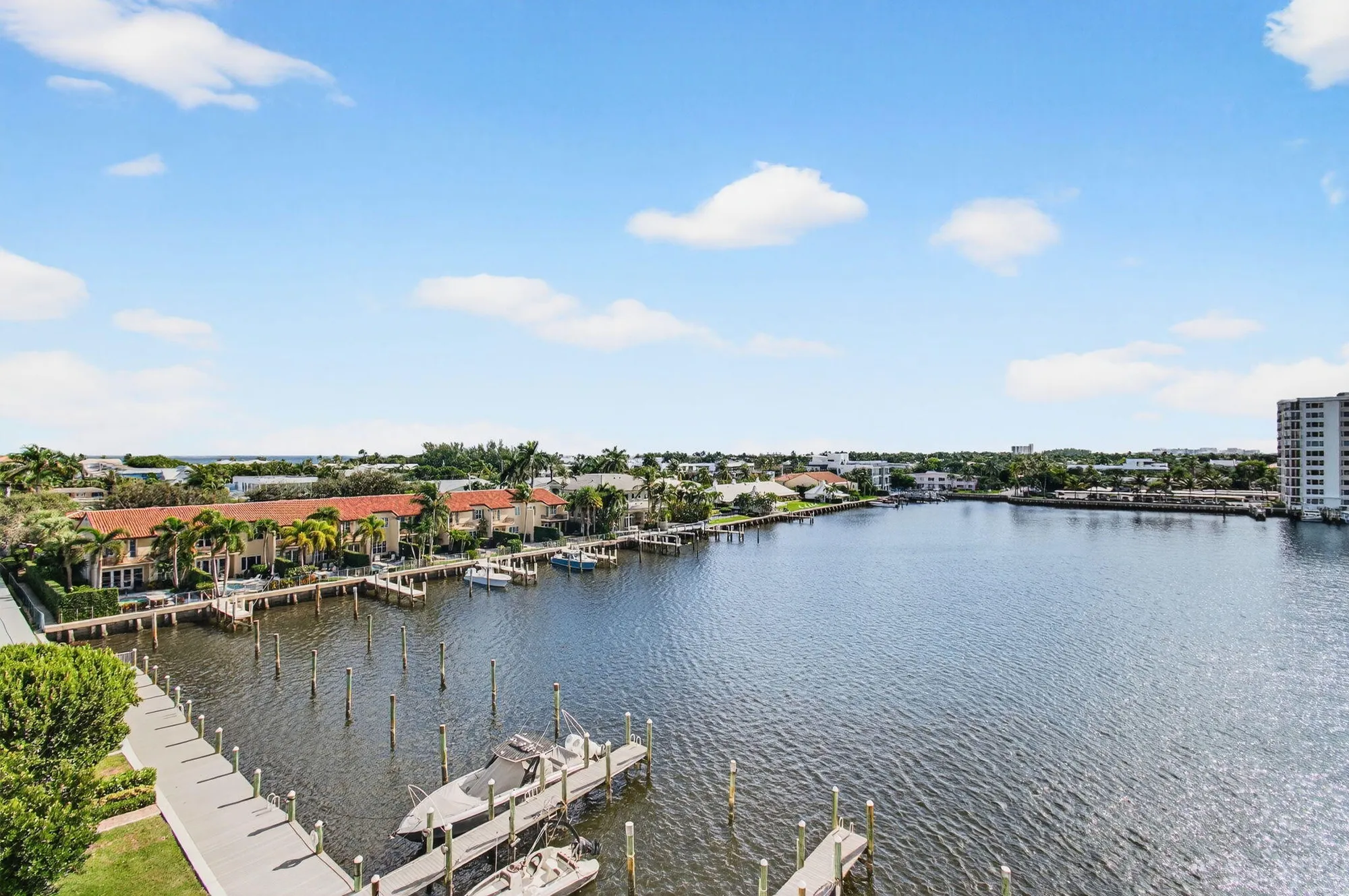 Property Slideshow image 7 of 82 | 220 macfarlane dr s-604, Delray Beach, FL, 33483