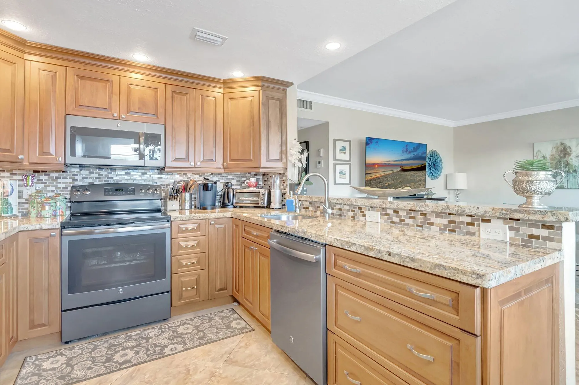 Property Slideshow image 3 of 53 | 453 richmond f # 453, Deerfield Beach, FL, 33442