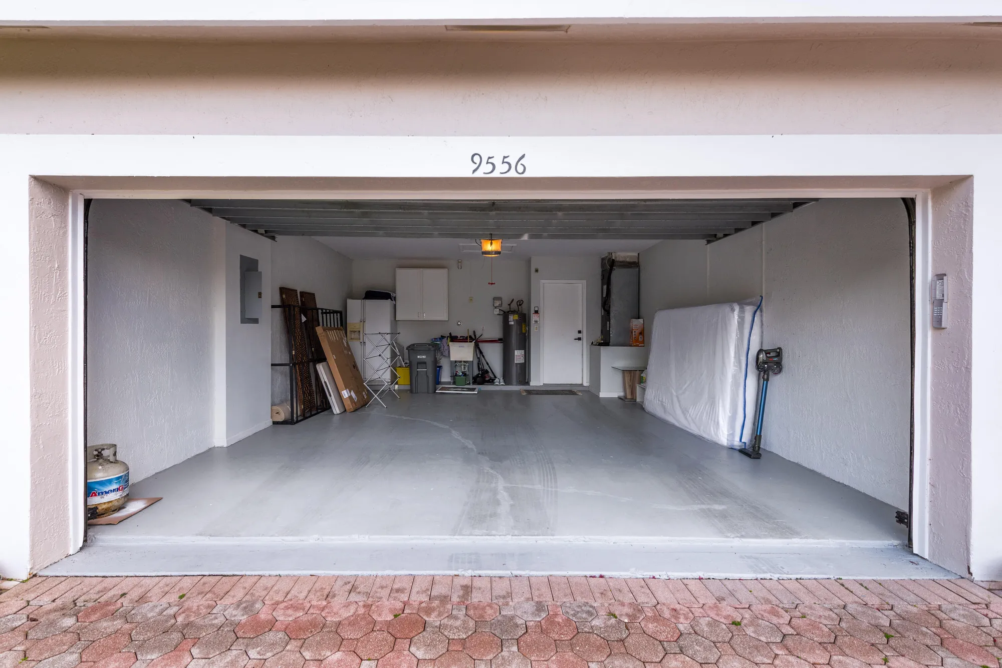 Property Slideshow image 32 of 63 | 9556 honeybell cir, Boynton Beach, FL, 33437