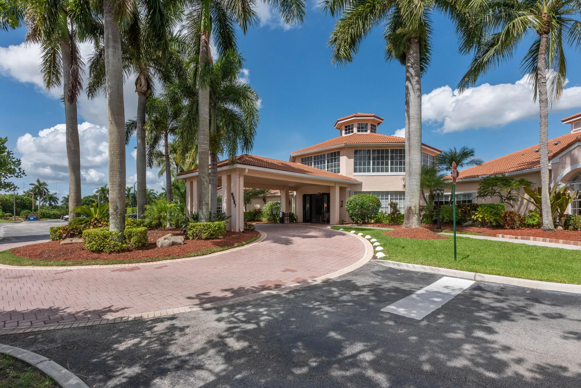 Property Slideshow image 50 of 63 | 9556 honeybell cir, Boynton Beach, FL, 33437