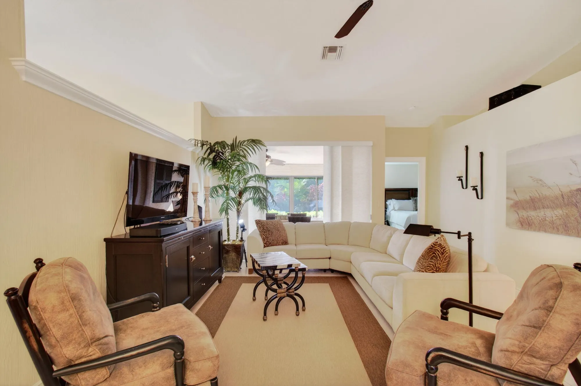 Property Slideshow image 8 of 43 | 4690 catamaran cir, Boynton Beach, FL, 33436