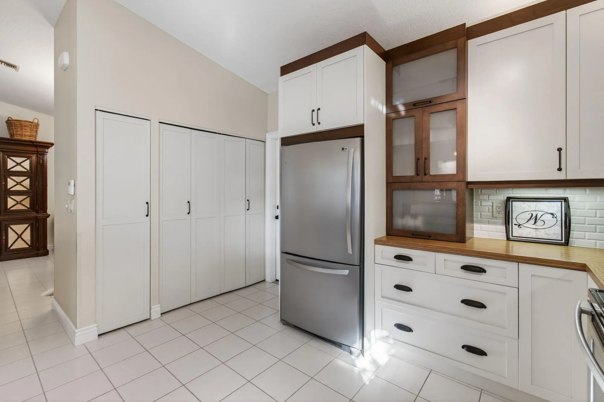 Property Slideshow image 18 of 43 | 4690 catamaran cir, Boynton Beach, FL, 33436