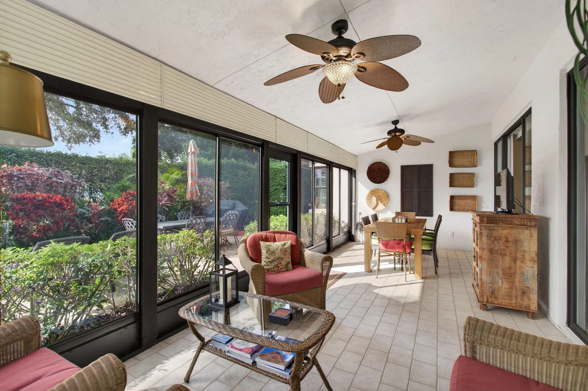 Property Slideshow image 19 of 43 | 4690 catamaran cir, Boynton Beach, FL, 33436