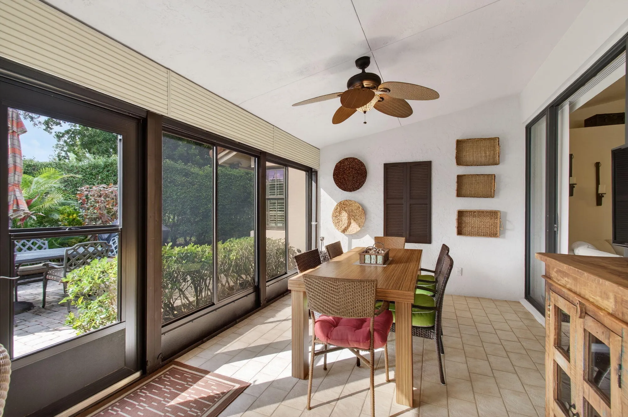 Property Slideshow image 21 of 43 | 4690 catamaran cir, Boynton Beach, FL, 33436