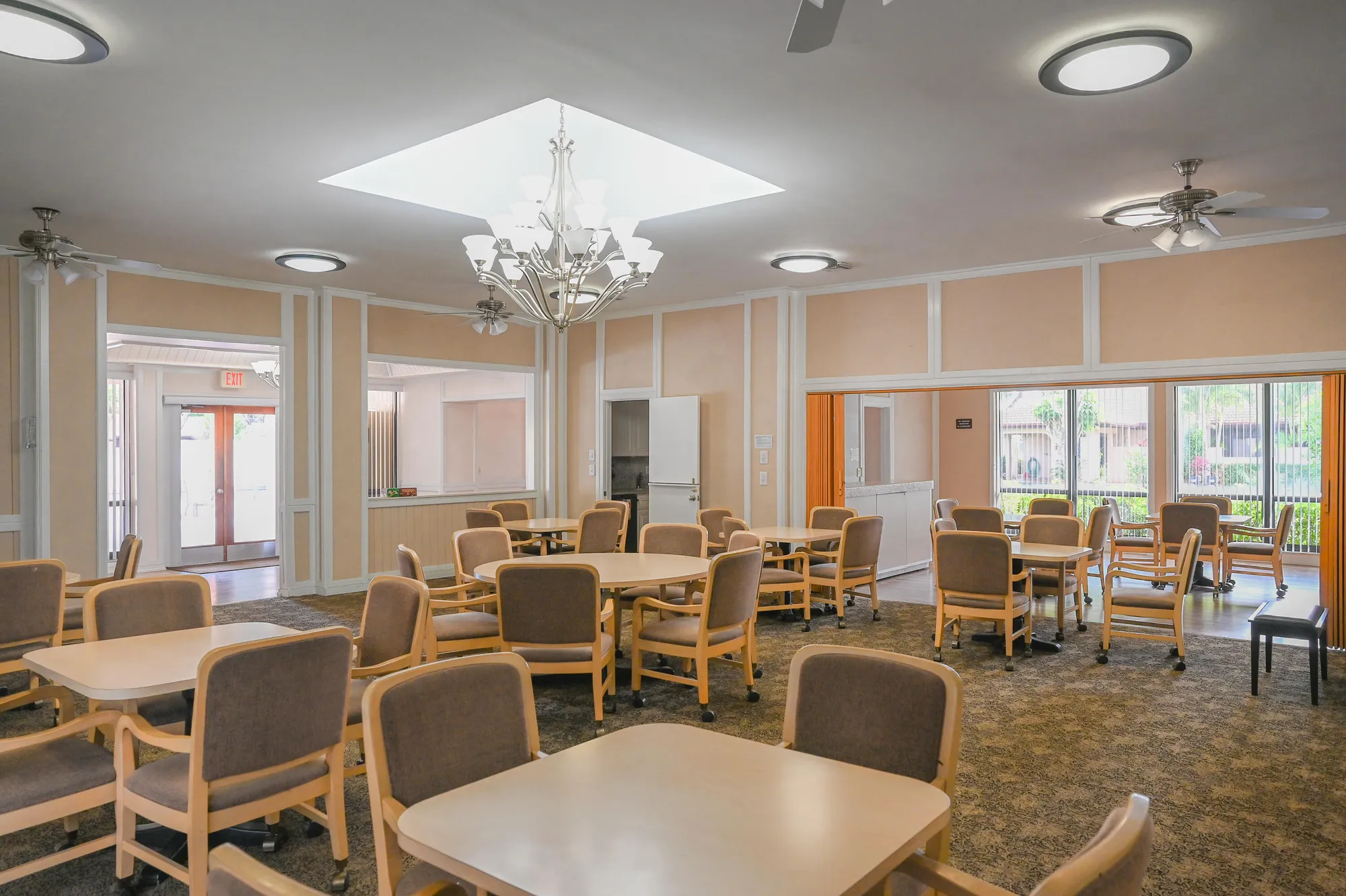 Property Slideshow image 33 of 37 | 9259 vista del lago apt 18j, Boca Raton, FL, 33428