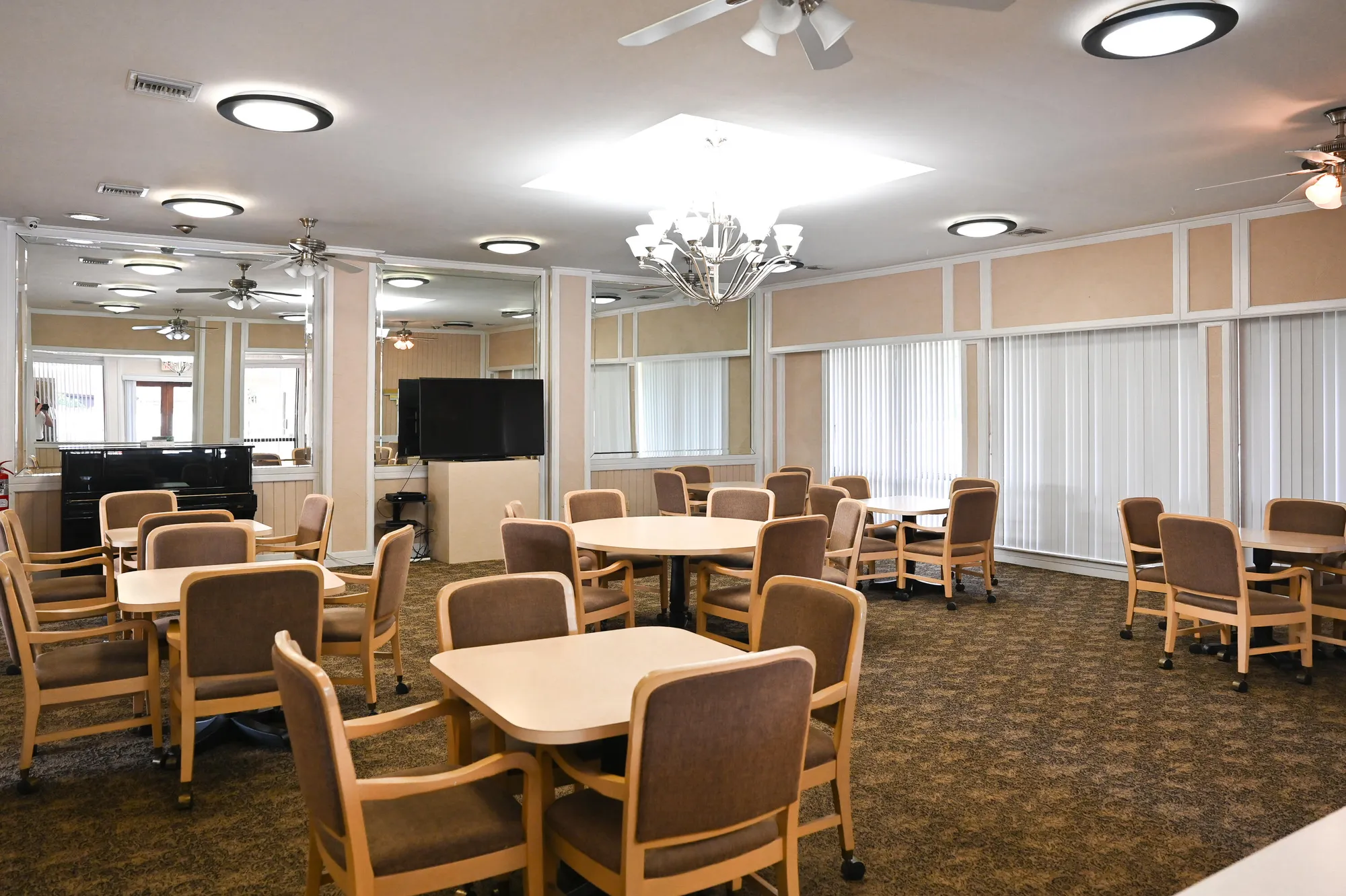 Property Slideshow image 35 of 37 | 9259 vista del lago apt 18j, Boca Raton, FL, 33428