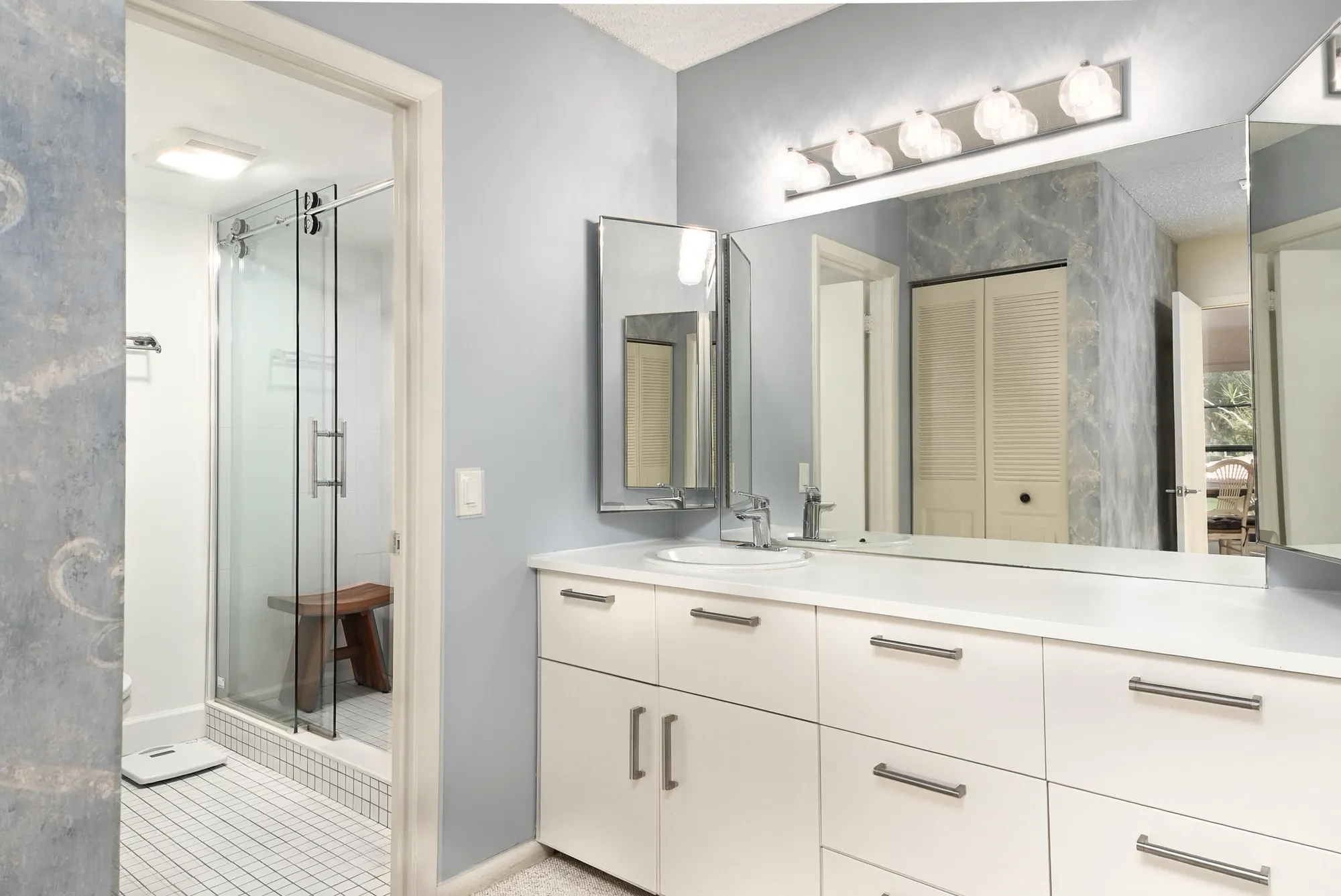 Property Slideshow image 19 of 37 | 9259 vista del lago apt 18j, Boca Raton, FL, 33428