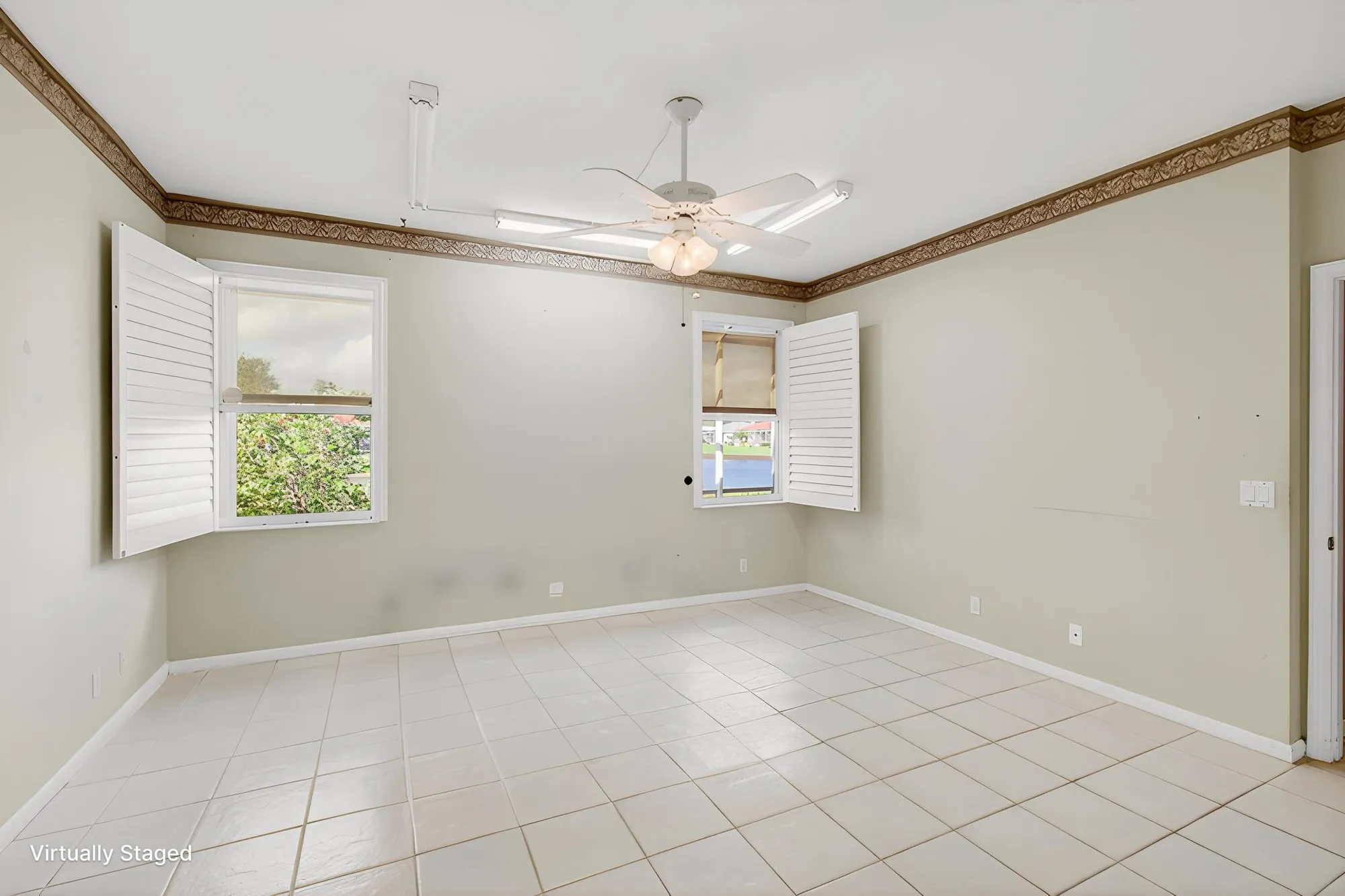 Property Slideshow image 11 of 67 | 10845 royal caribbean cir, Boynton Beach, FL, 33437
